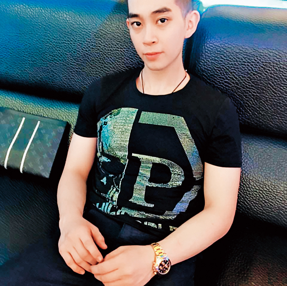 挾持案另一名嫌犯林竑甫之前因毒品及殺人未遂案遭通緝。（翻攝臉書）