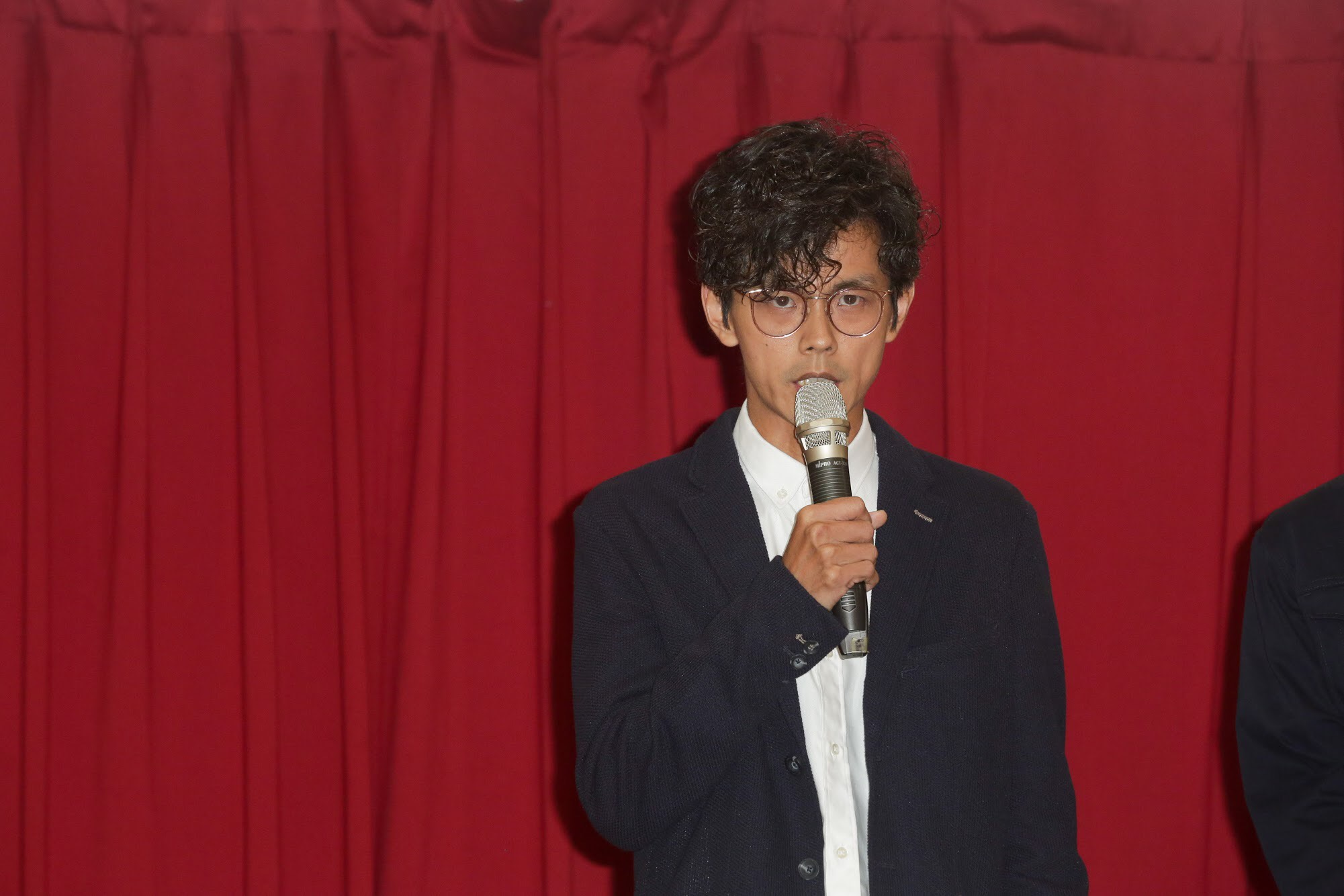 阿翔坦言與謝忻的感情變調是一個多月前發生的。