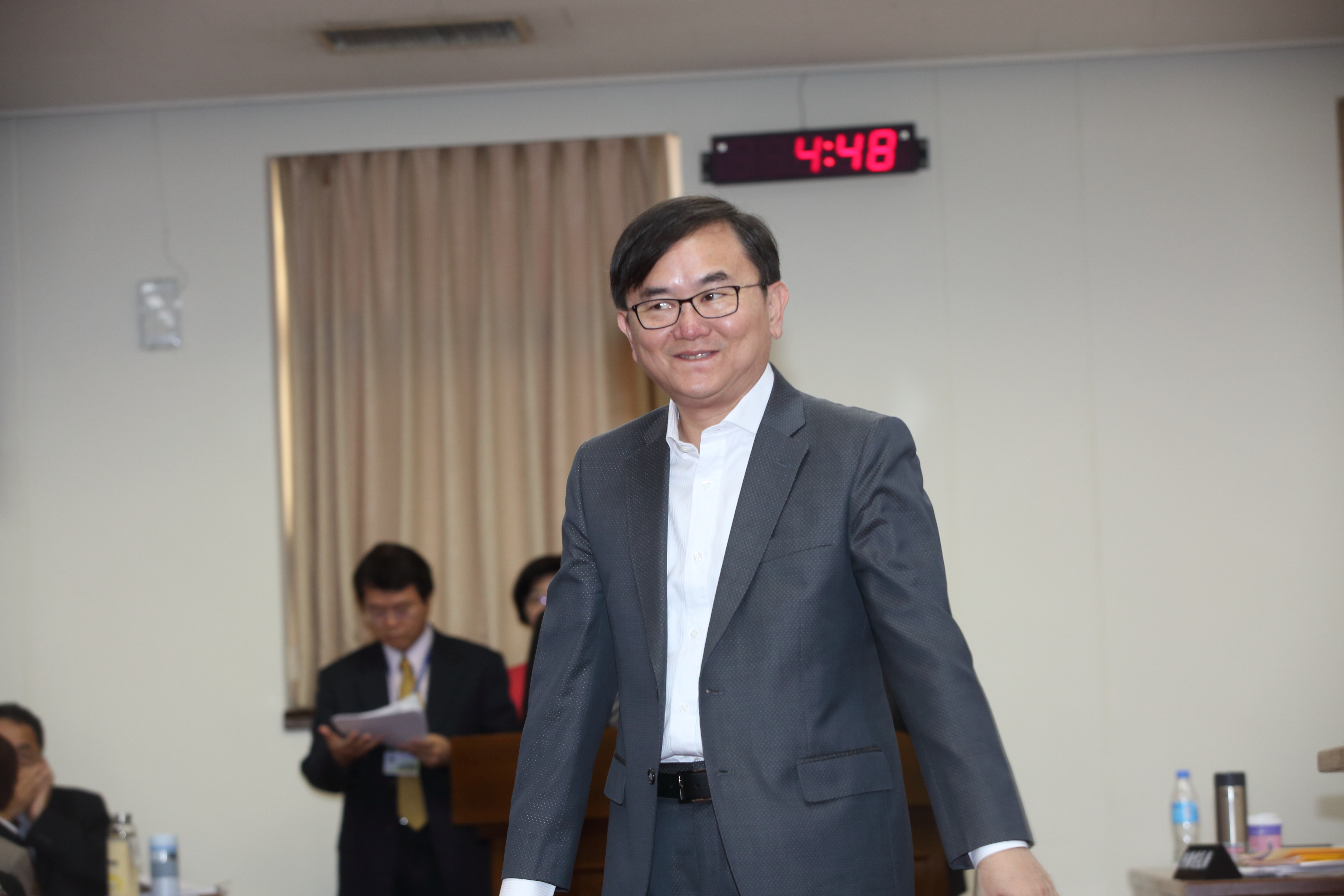 解決少子化等，立委劉櫂豪建議討回黨產可指定用途，例如發放每年一定金額的幼教券。