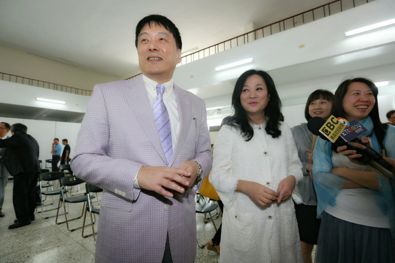 統一上午舉行股東會，統一美麗事業董事長高秀玲也出席。