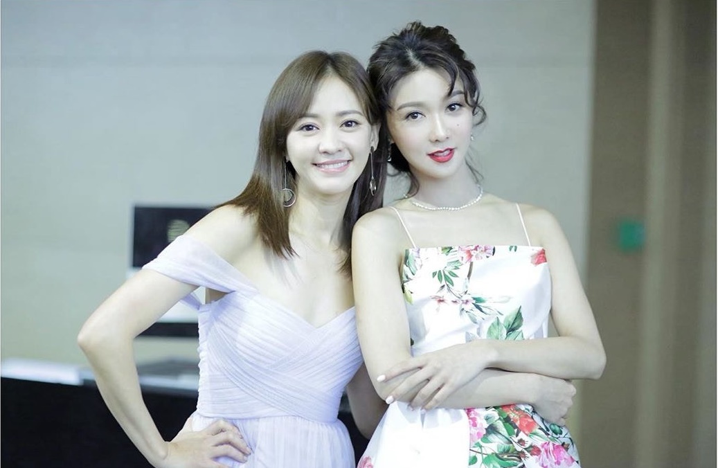 薛凱琪與陳意涵因電影《閨蜜》成為好友，日前在活動重聚開心合影。（網路圖片）