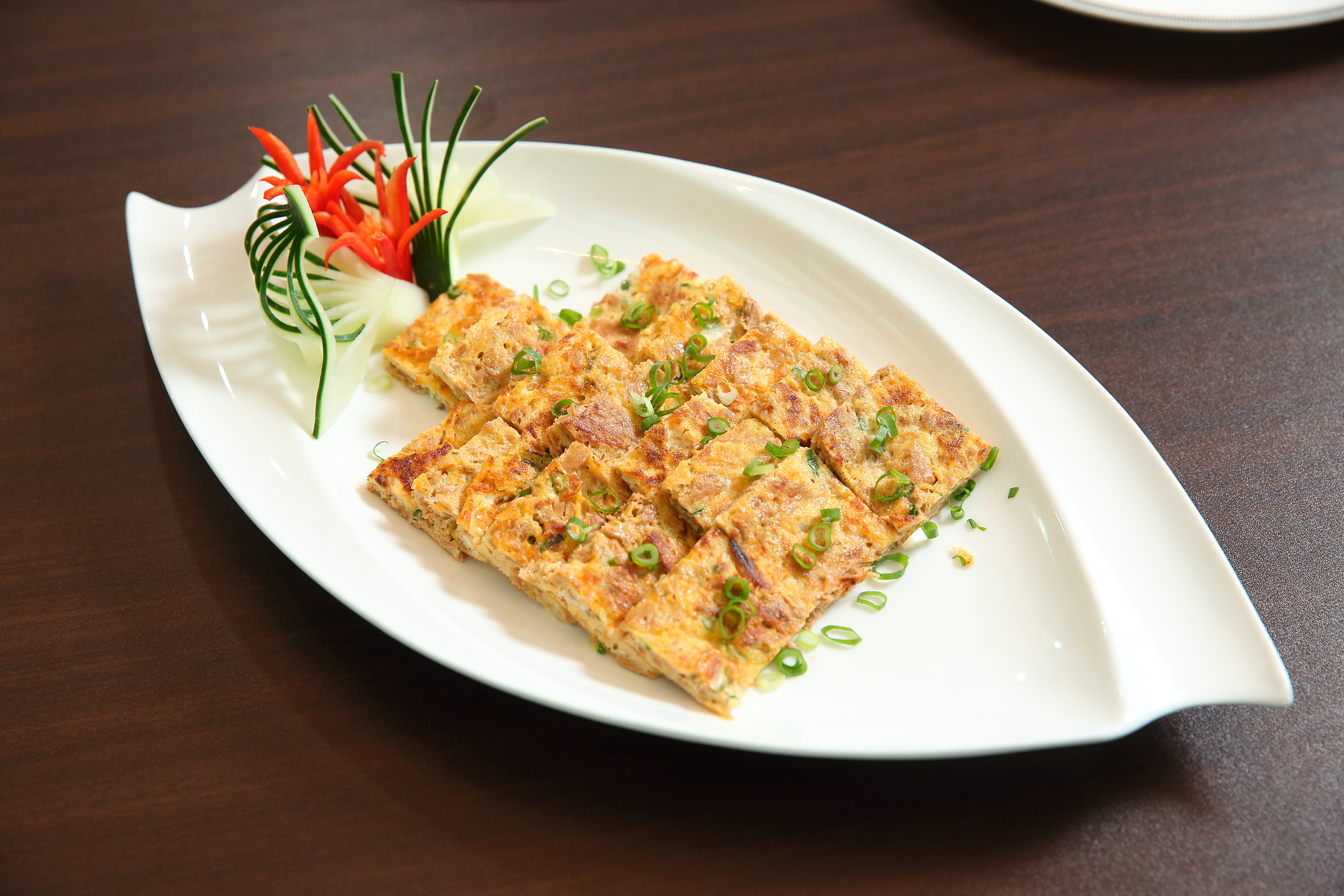鮪魚罐頭也可成為烘蛋料理畫龍點睛的要角。