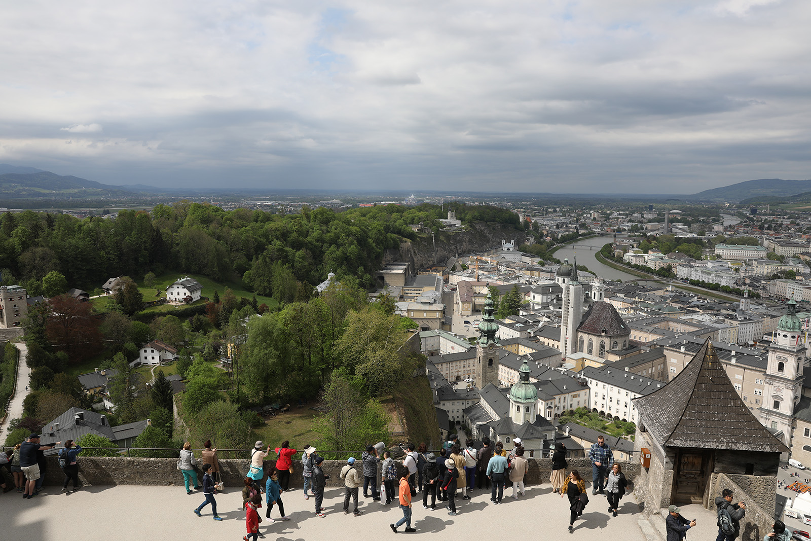 「薩爾茲堡要塞」是從高處俯瞰薩爾茲堡全景的最佳去處。