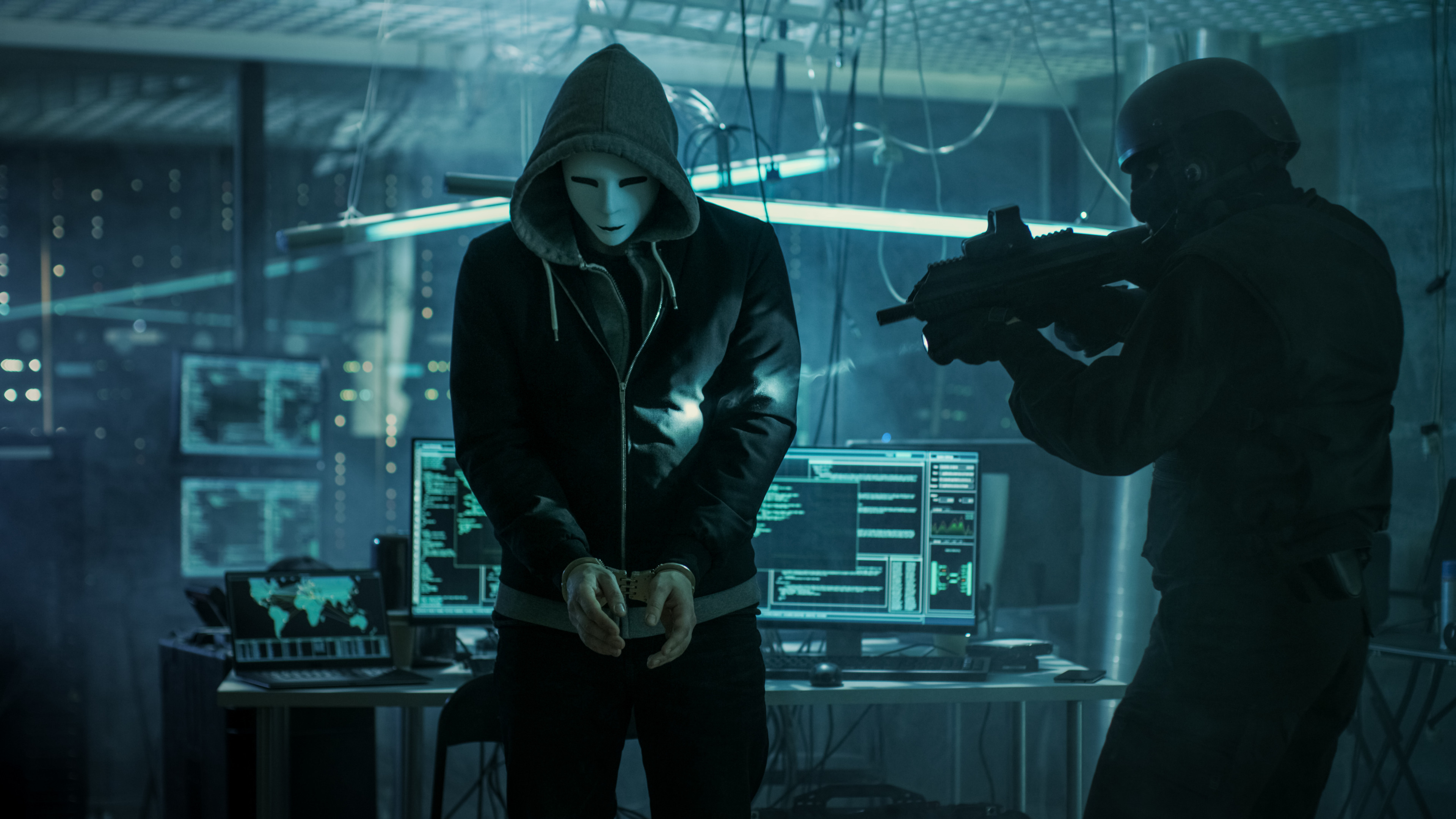 詐騙網站的假新聞攻勢連警方也被誤導。（東方IC）