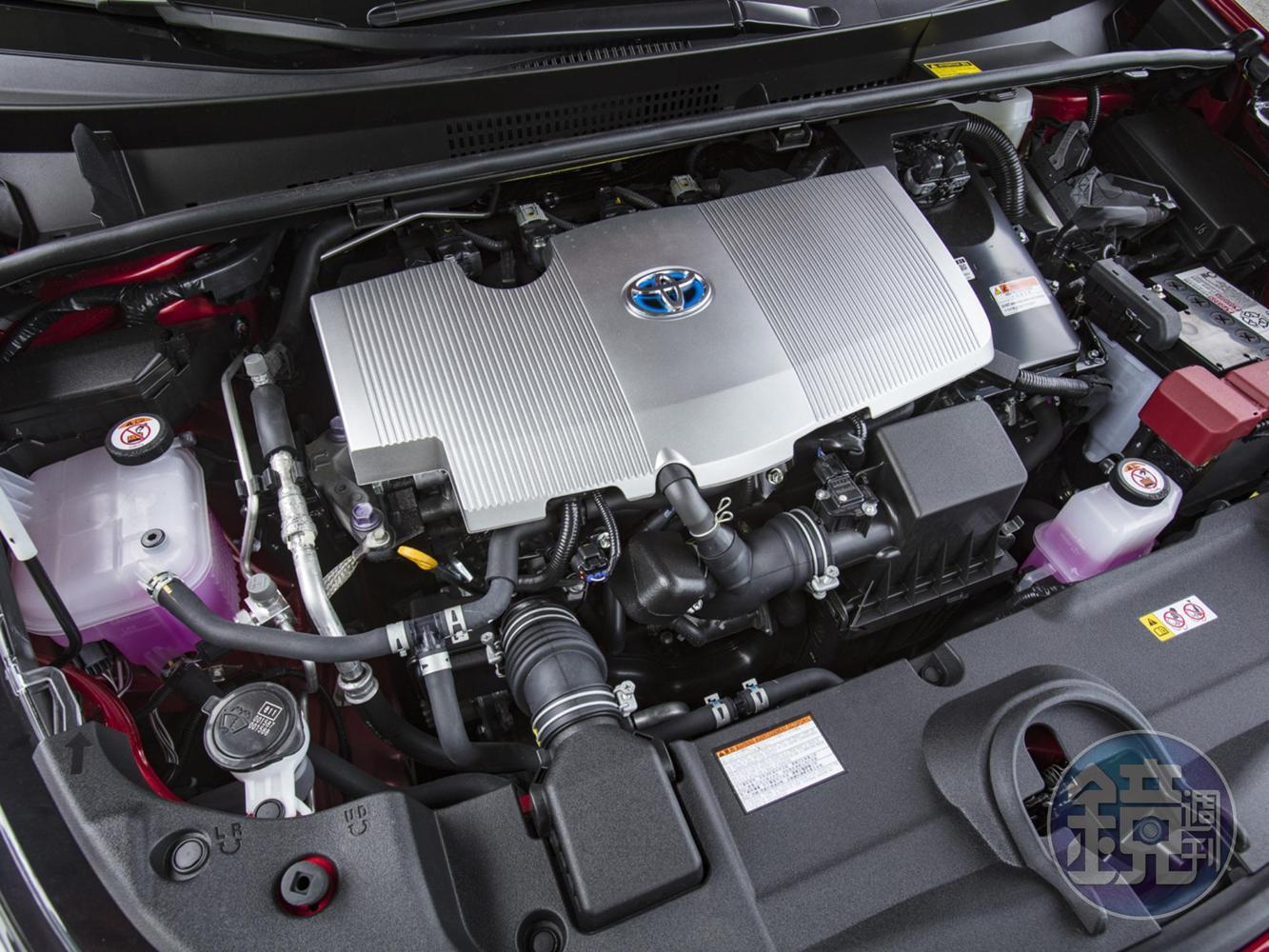 油電混合動力部分以TOYOTA第四代Self-Charging Hybrid系統為基礎，加上直列4缸1.8升dual VVT-i Atkinson循環引擎。