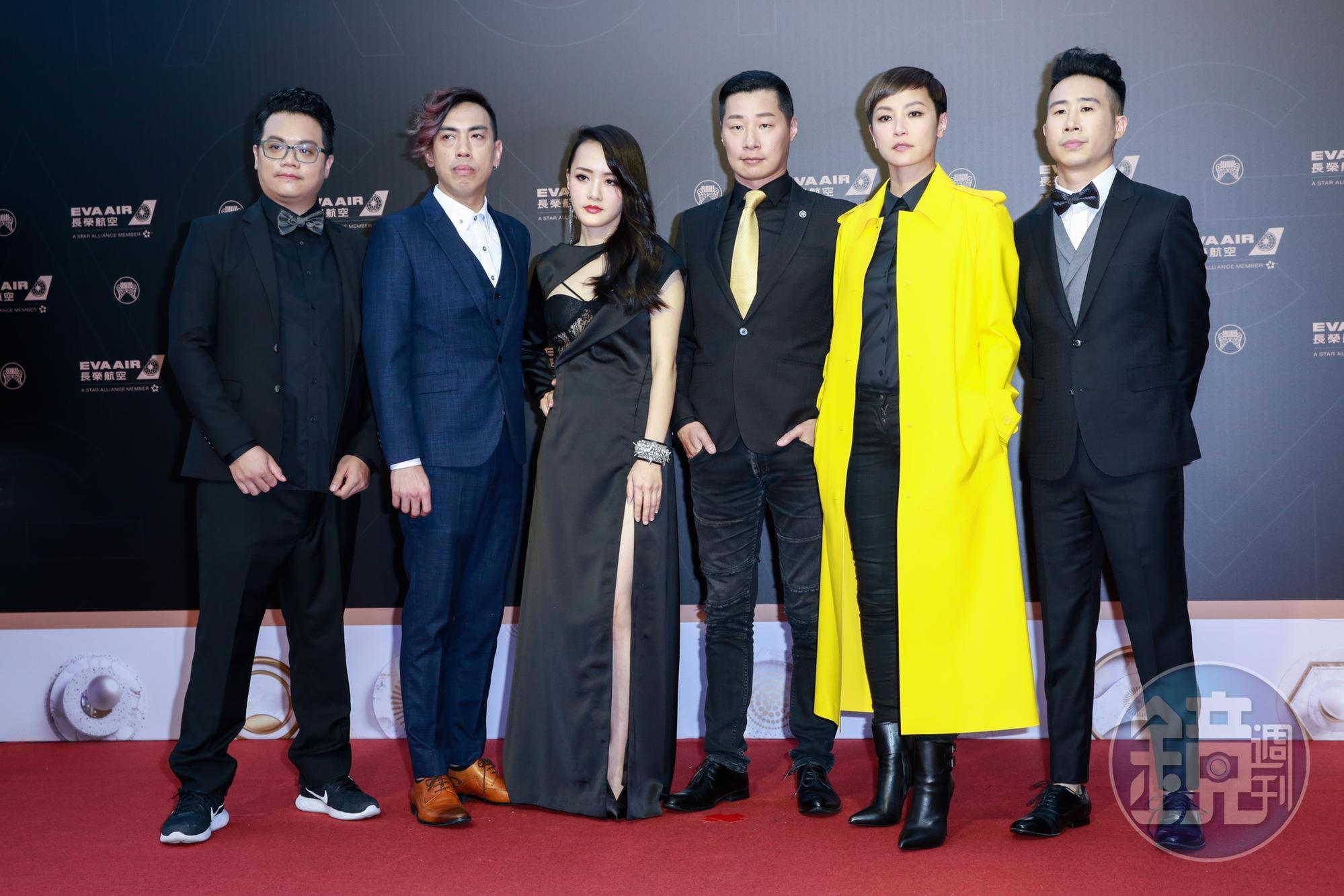 閃靈樂團以《政治》入圍金曲獎6項大獎,主唱「Freddy」林昶佐特別繫上黃色領帶呼應反送中。
