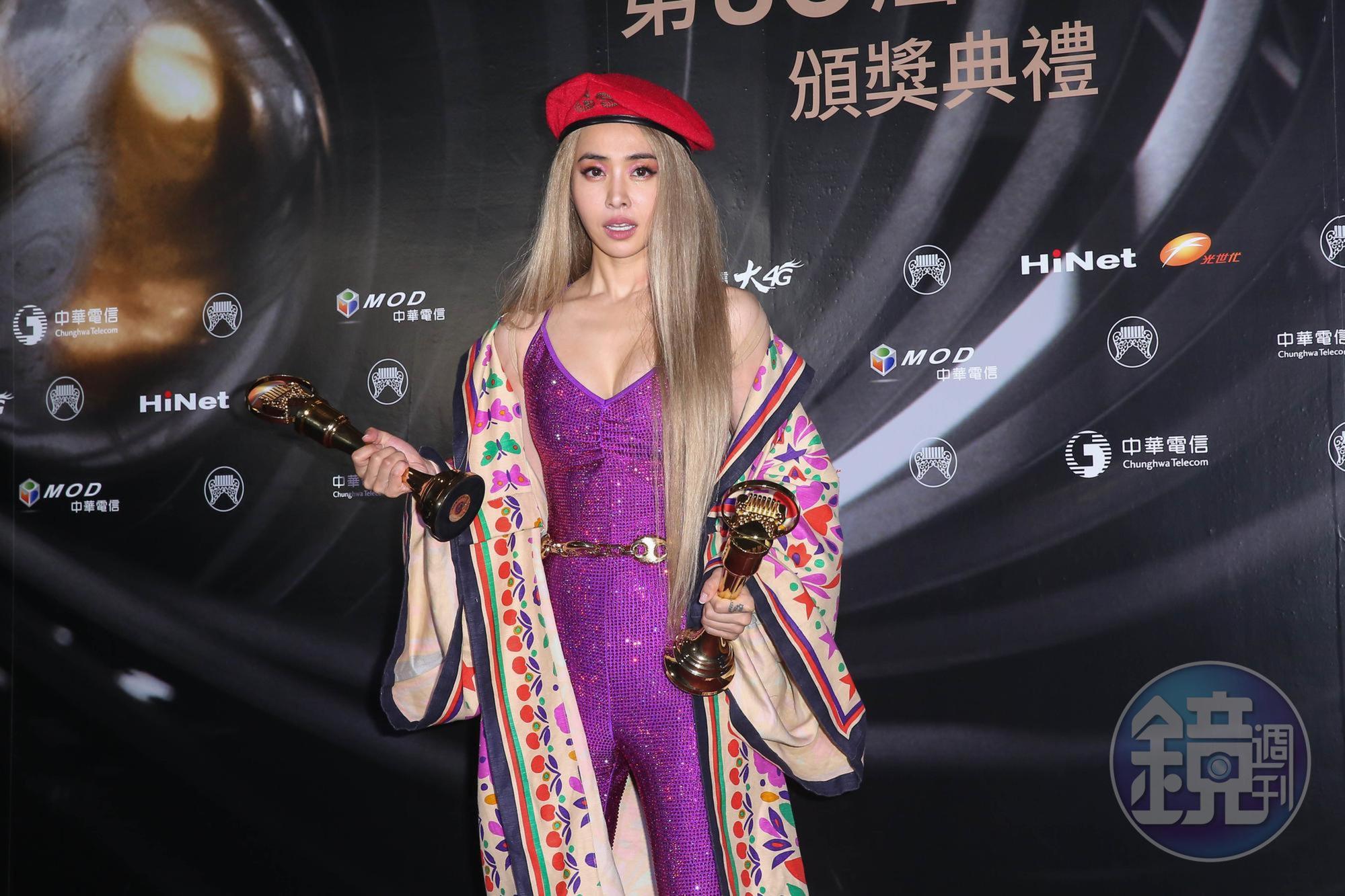 蔡依林以《Ugly Beauty》獲得年度歌曲及年度專輯2項獎。