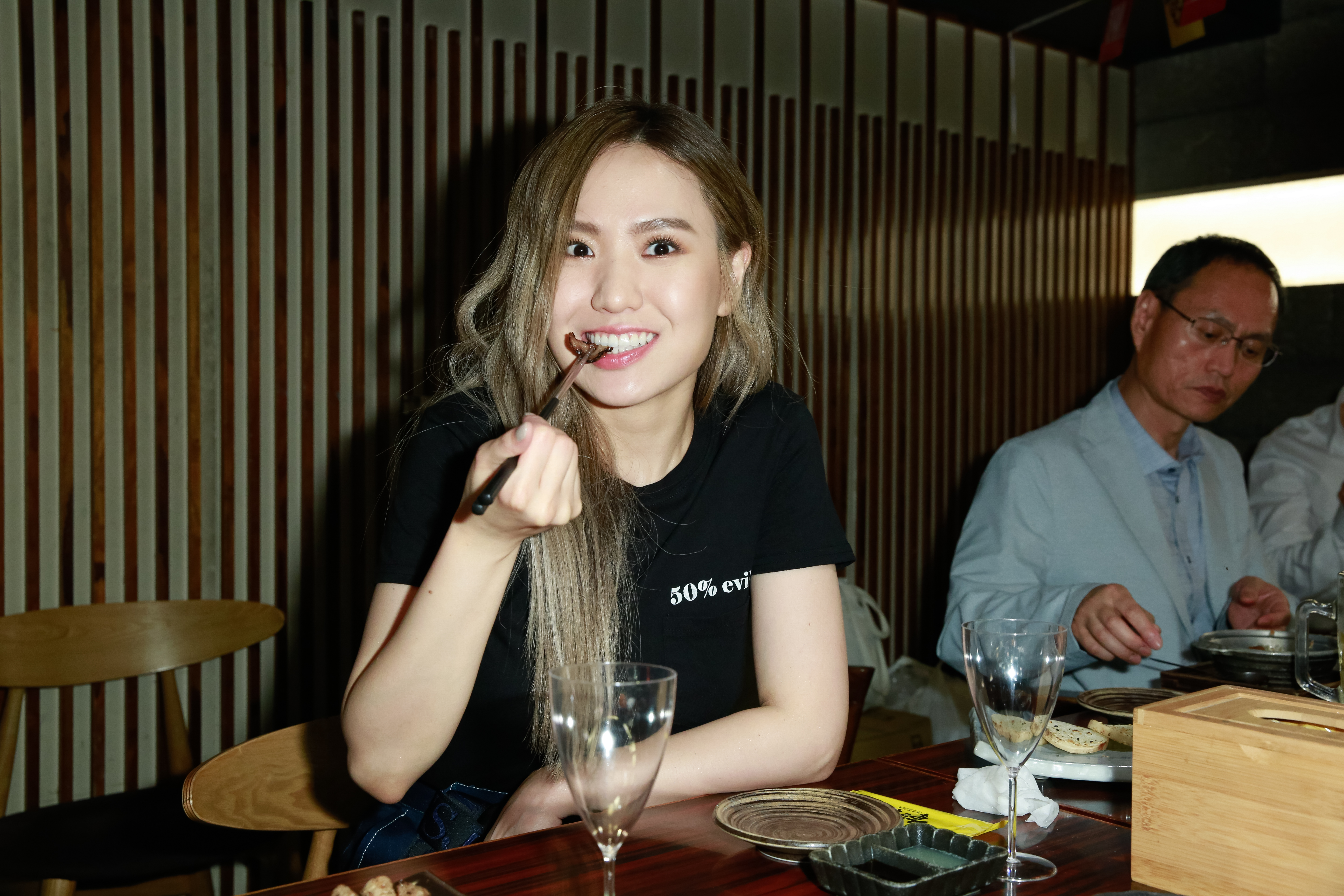 孫盛希為出席金曲獎狂瘦身,坦言感覺自己瘦了兩三圈,怕又胖回來,在得獎慶功宴上也不敢大吃特吃。