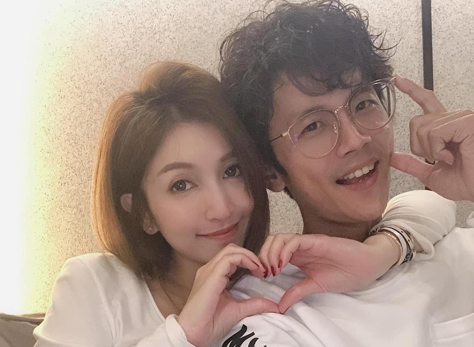 阿翔與老婆Grace過去的甜蜜合影如今看了令人唏噓。（翻攝自Grace臉書）