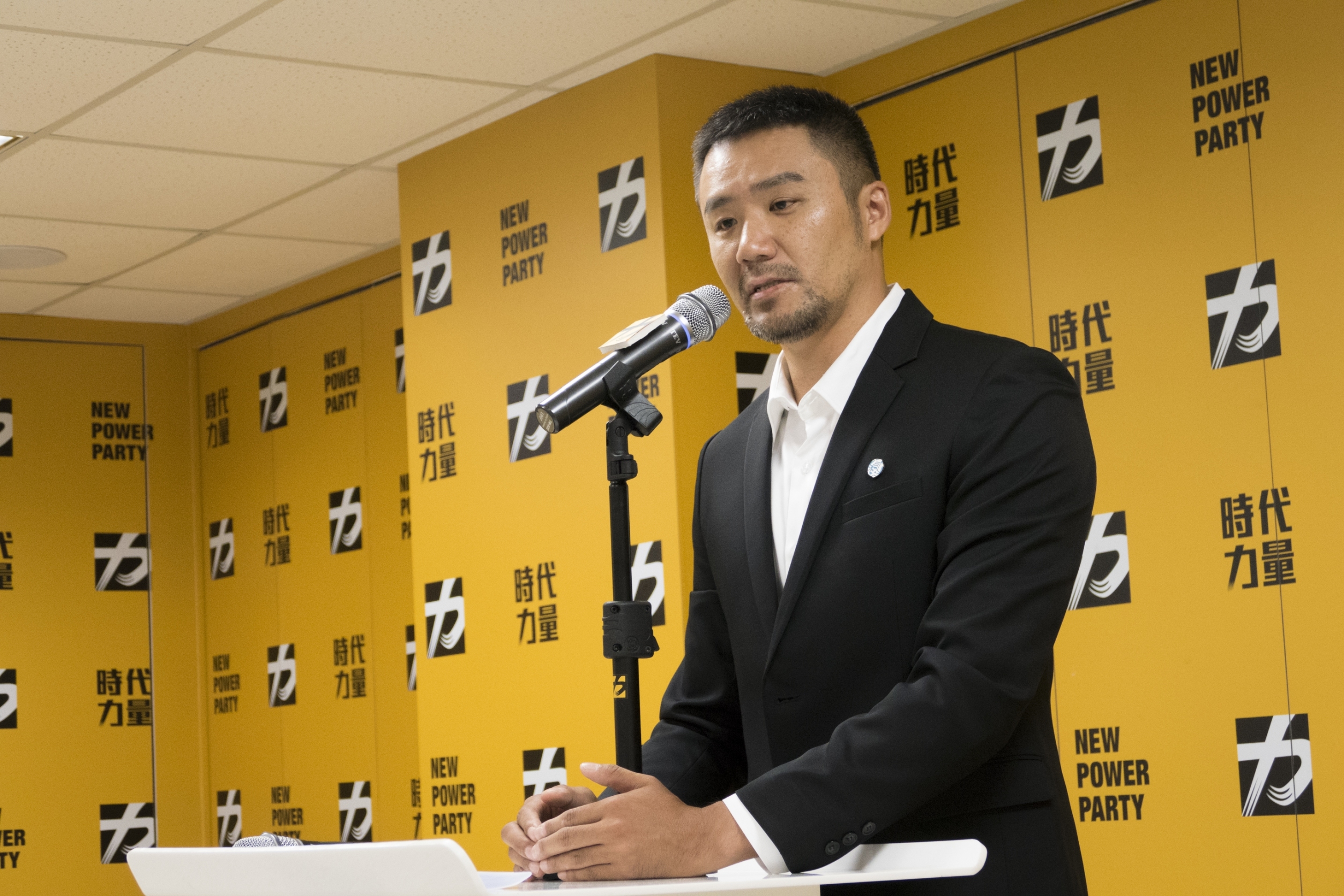 時代力量發言人陳志明轉述決策委員會決議。（時代力量提供）