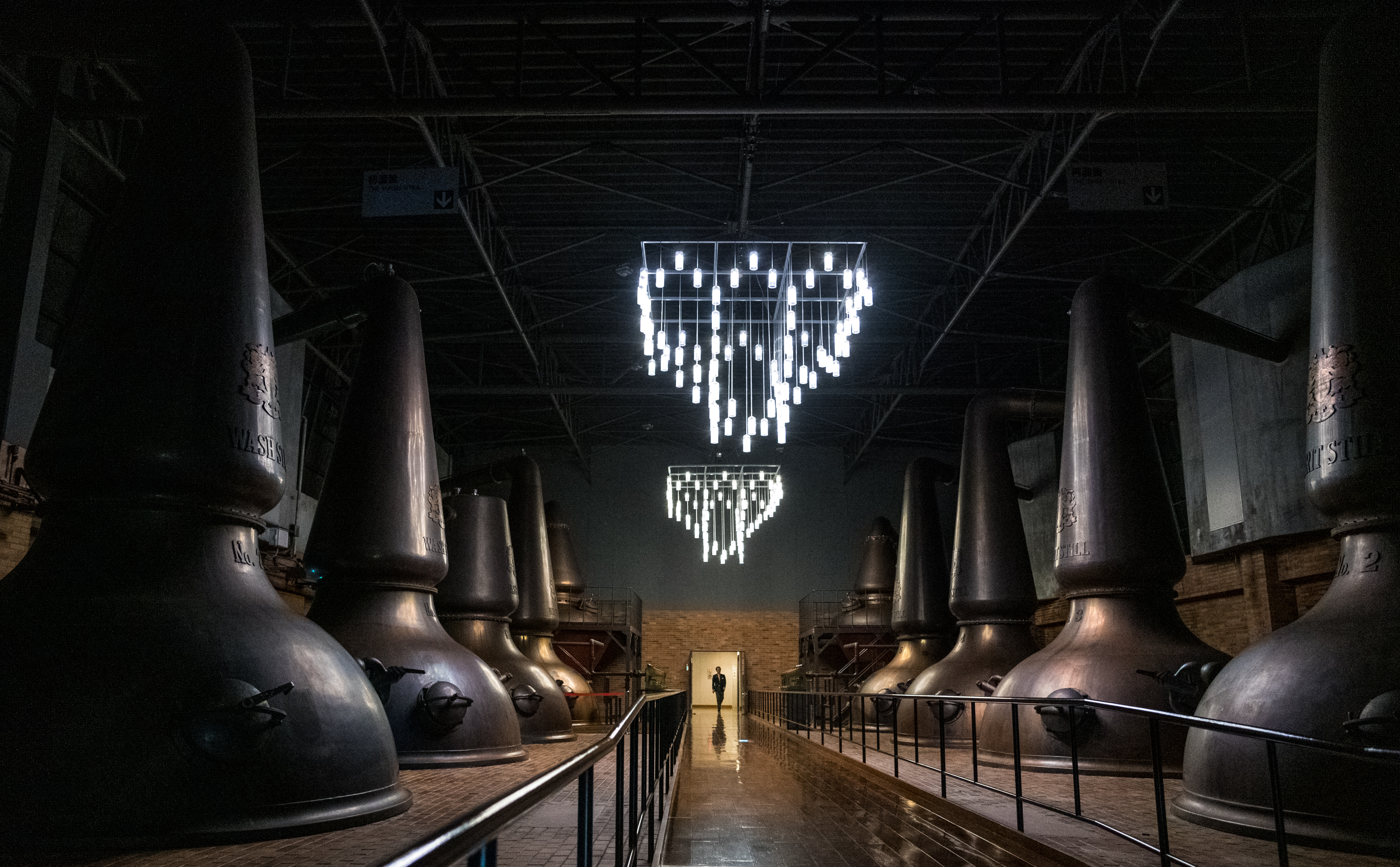 酒廠內仍保留1973年白州蒸餾所建造時使用的退役蒸餾器。