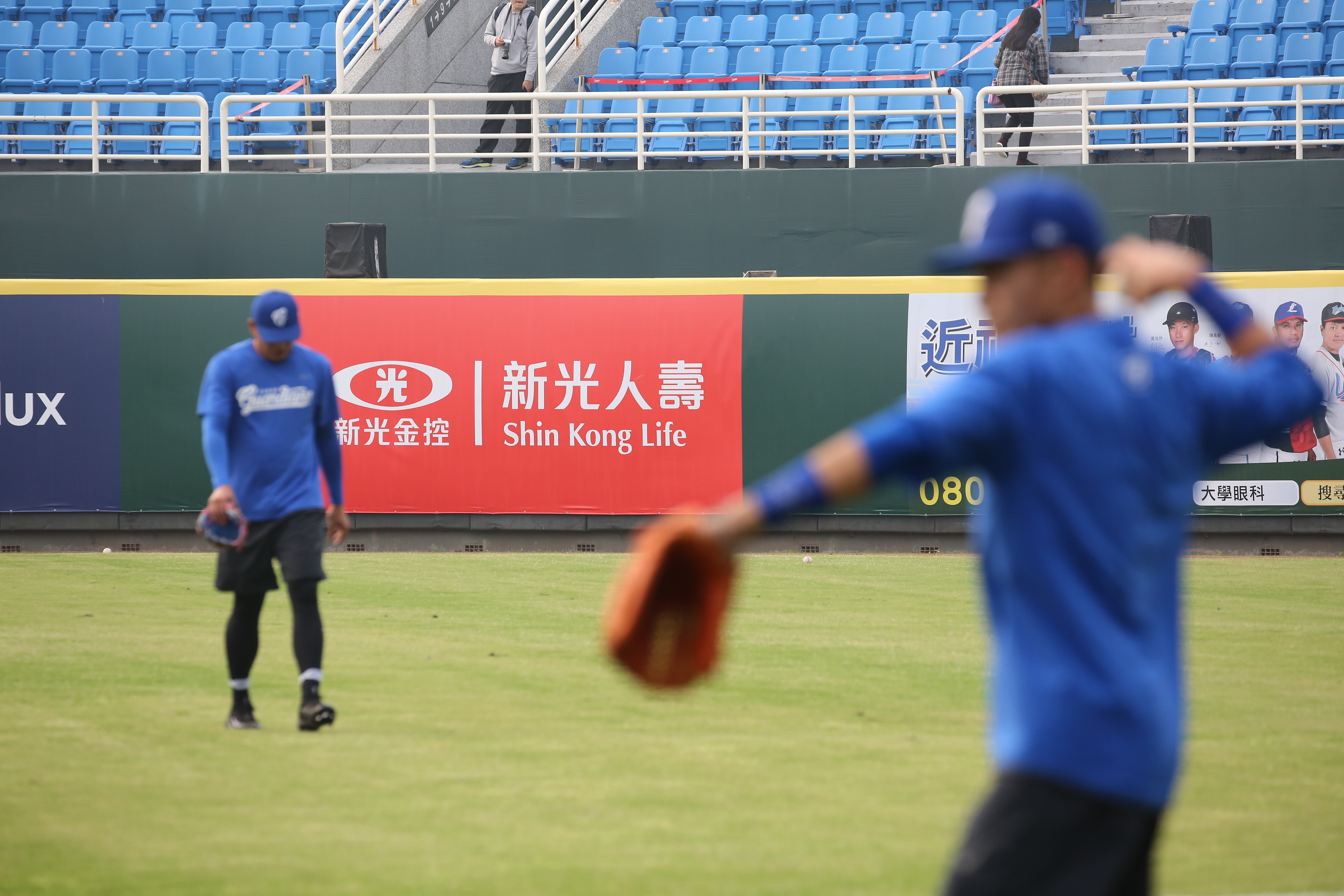 Lamigo桃猿的廣告贊助商新光金被點名是買家，卻被新光金否認。