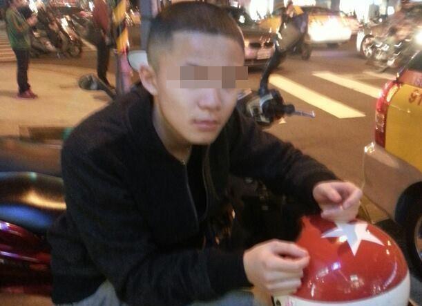 曾有酒駕前科的謝亞軒，去年在市區無照飆車害死無辜路人。（翻攝自臉書）