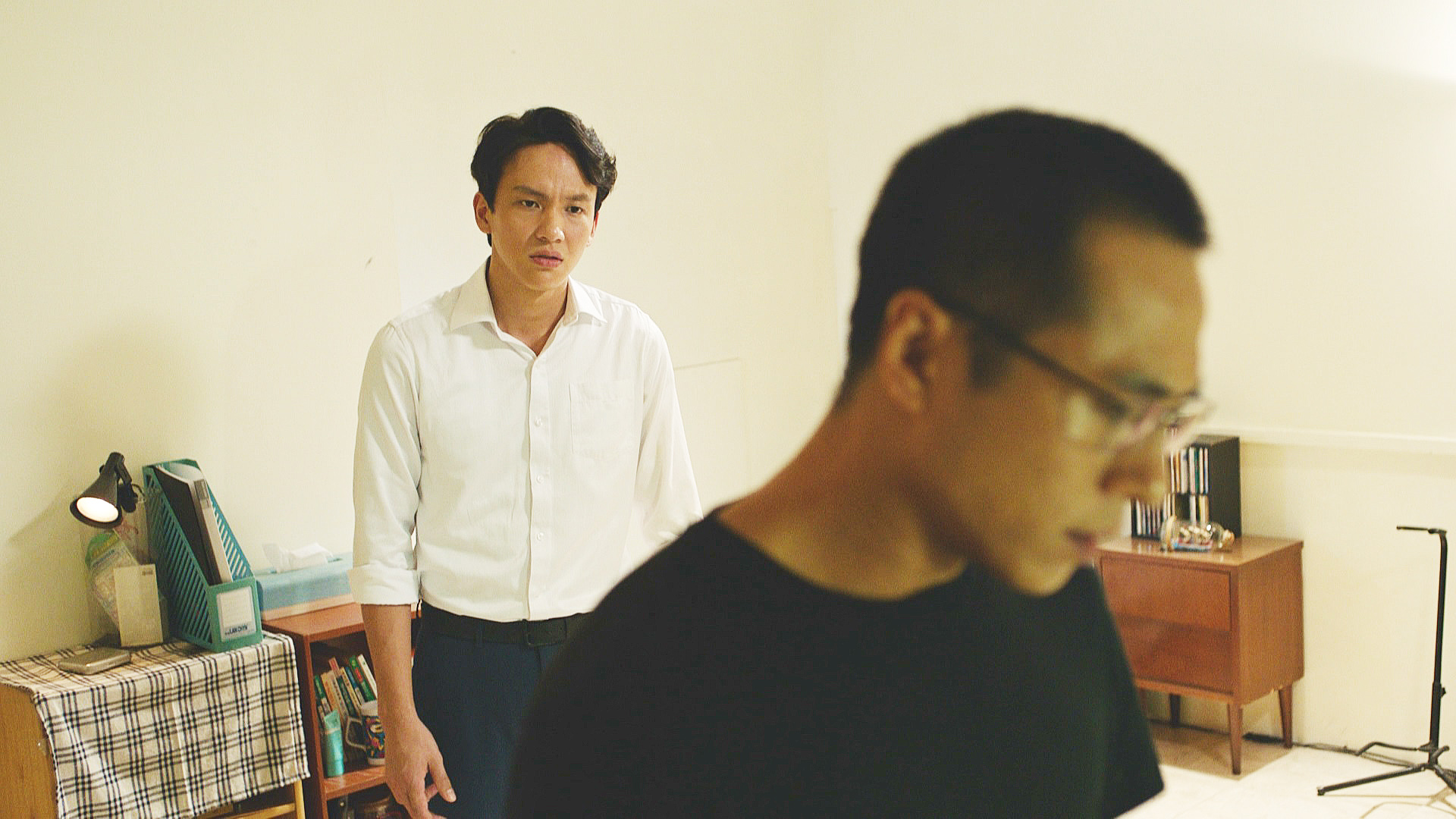 在公視新戲《噬罪者》中莊凱勛、曹晏豪演繹深刻兄弟情。（公視提供）