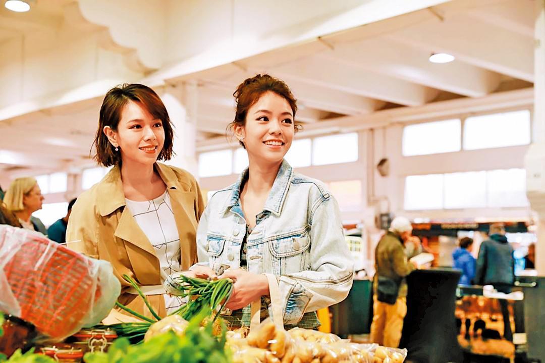 夏于喬（左）和宋芸樺在坎城當室友時變成好友。（翻攝自宋芸樺IG）