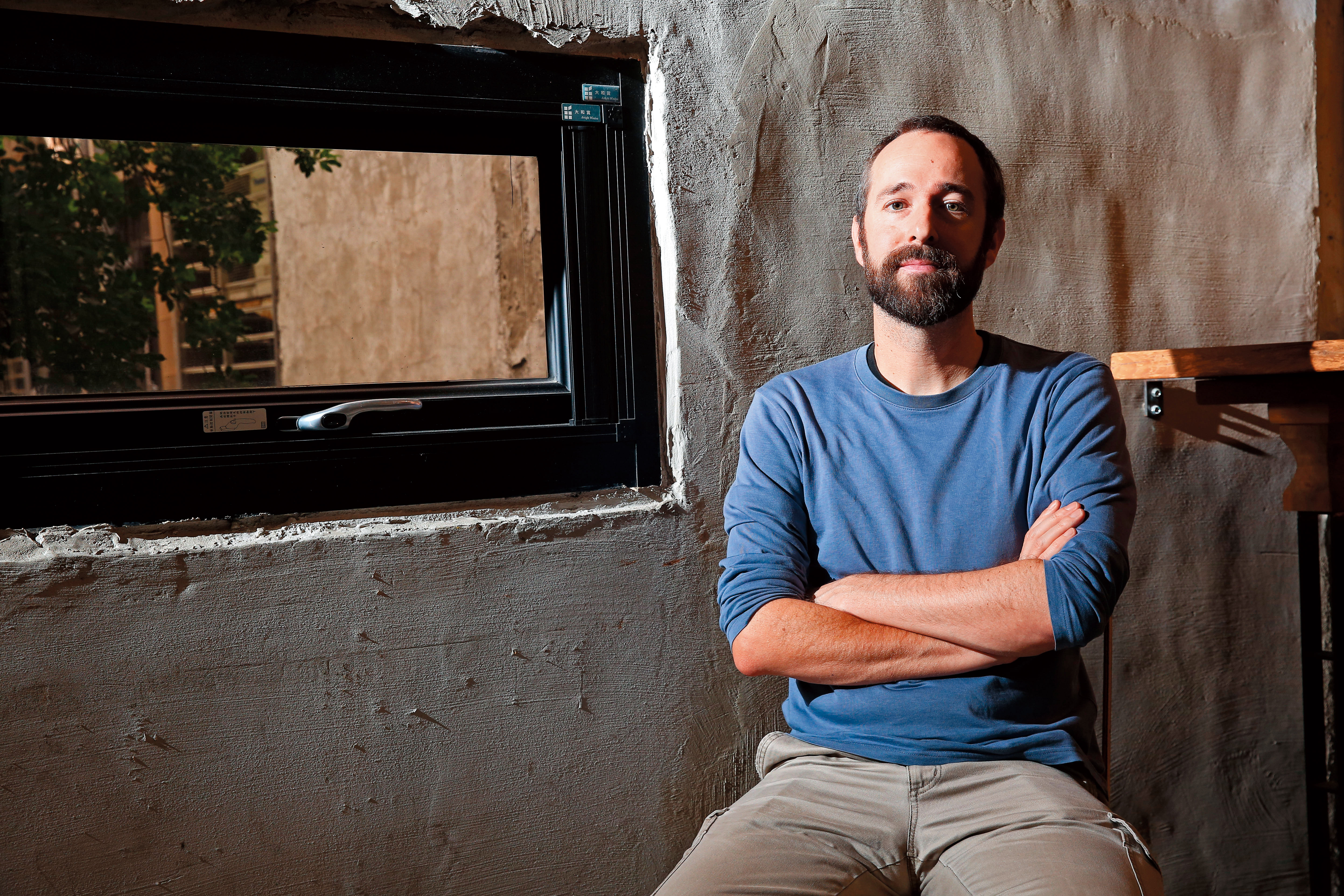 來自法國的尼可拉希伯雷是現任壽喜燒音樂節製作人暨藝術總監。