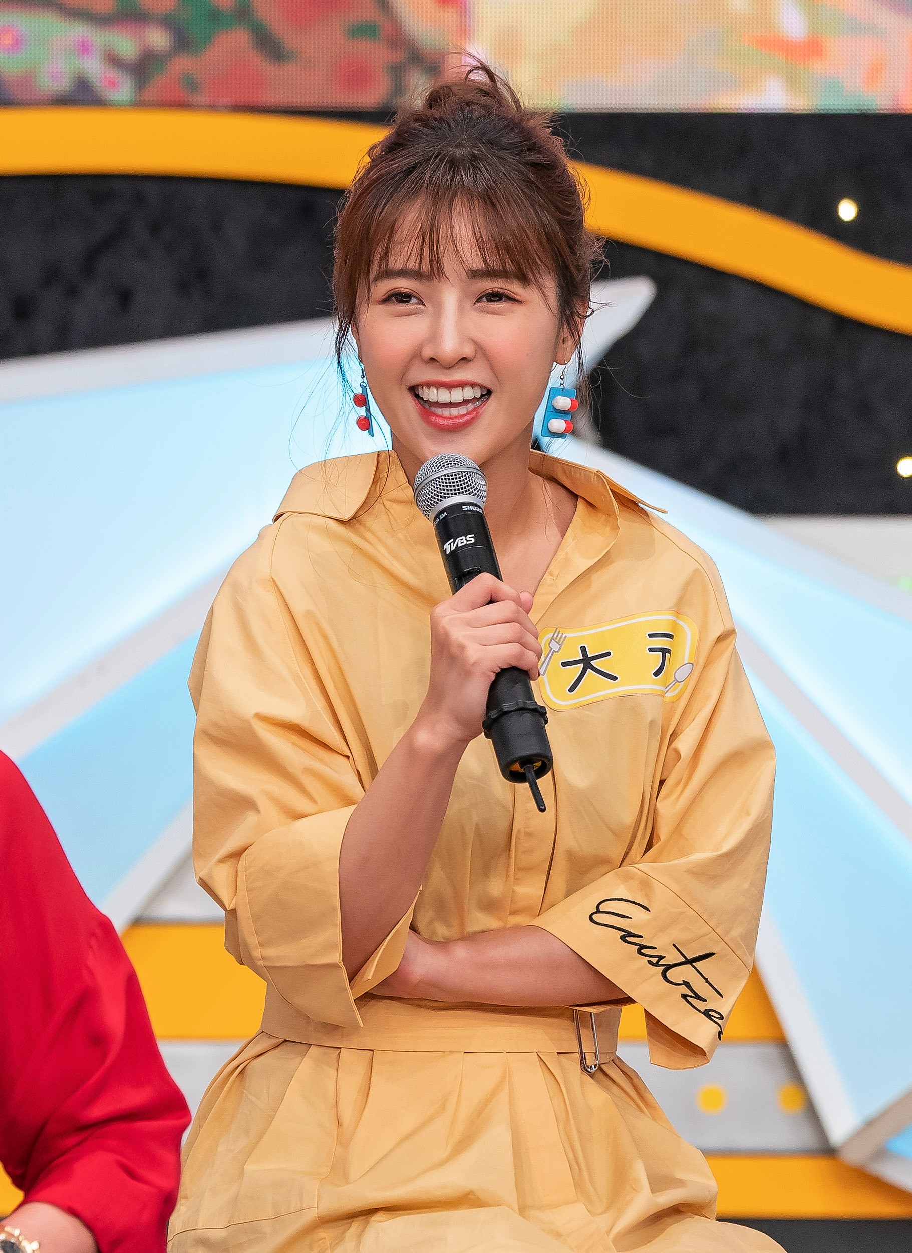 愛情與麵包二擇一,大元選擇愛情,認為錢再賺就有。(TVBS提供)