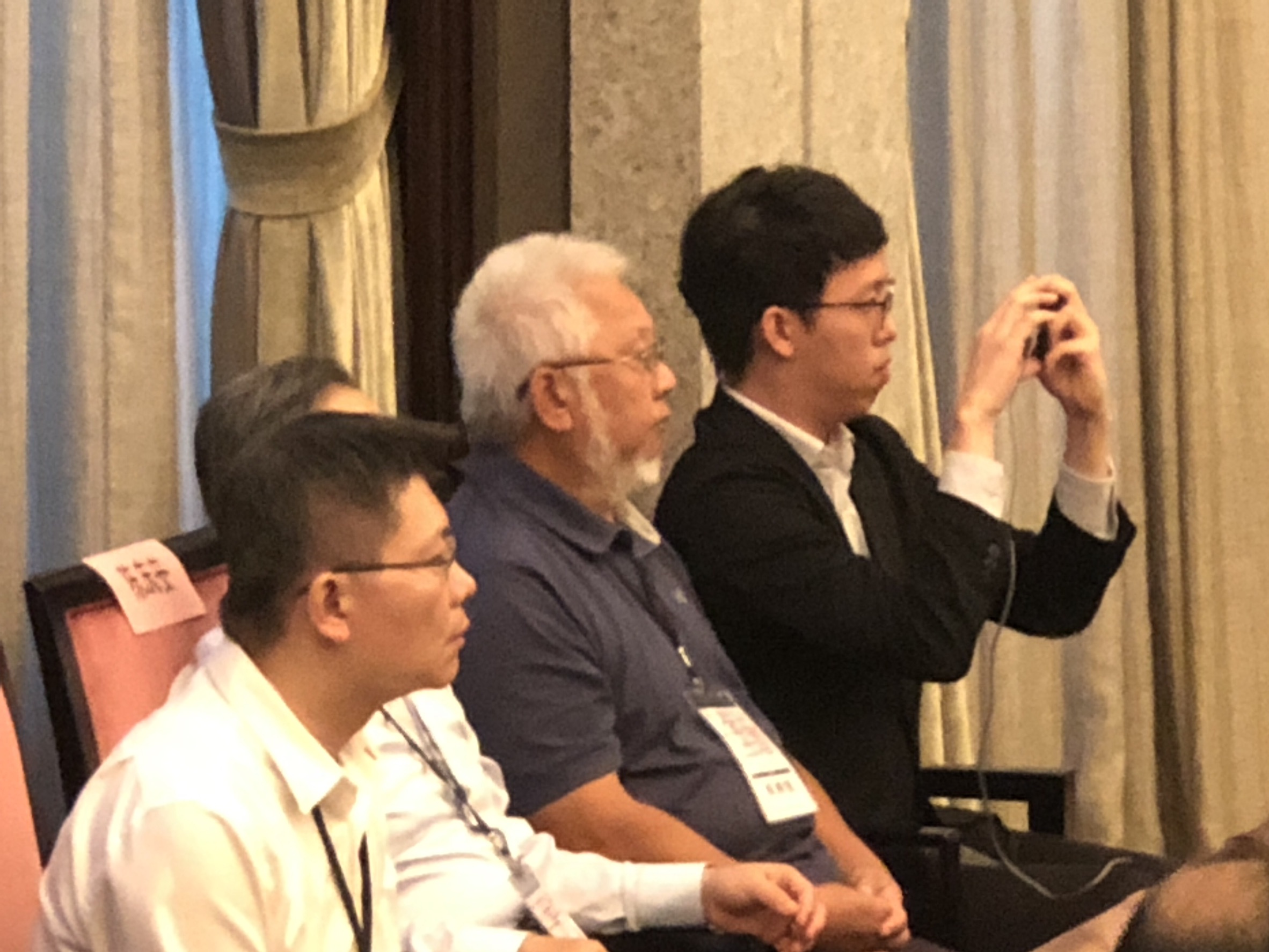 柯幕僚明確向上海市台辦提出直播需求並獲同意,最後現場卻遭國台辦阻止拍攝。