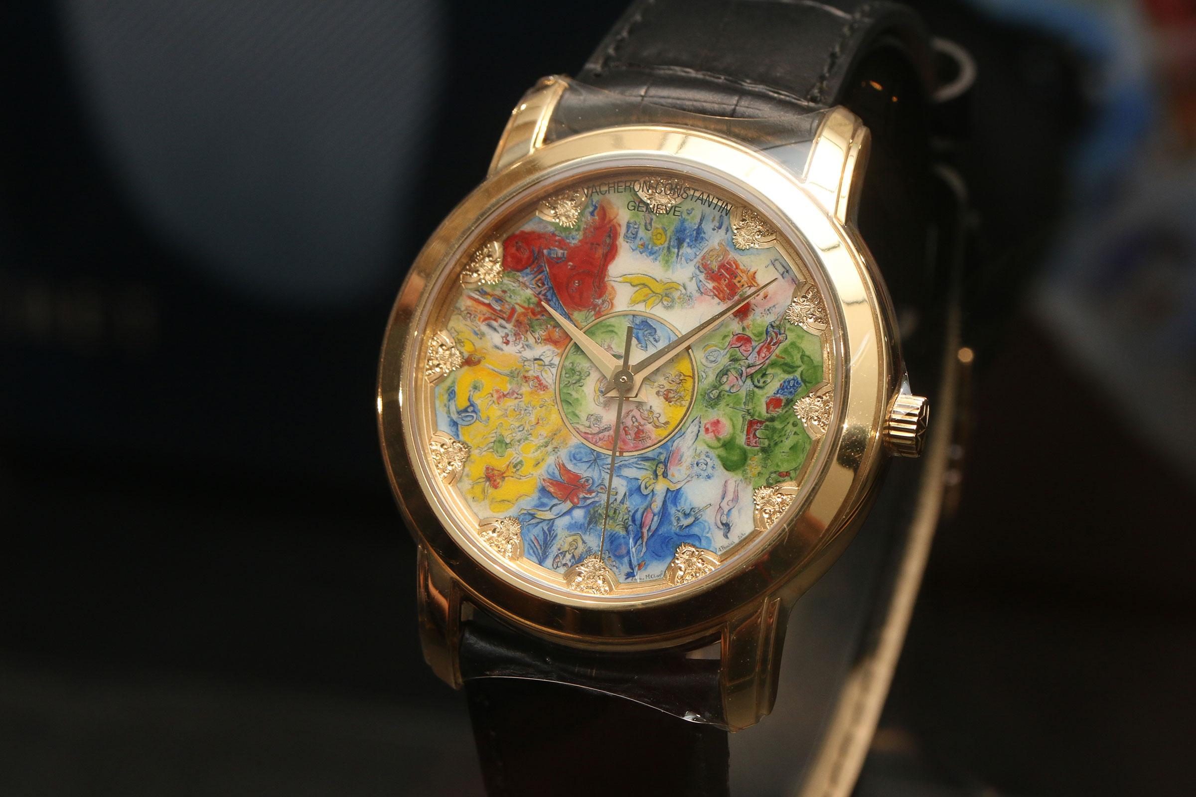 「Métiers d’ Art Chagall & Opéra de Paris夏卡爾與巴黎歌劇院套錶」第一款作品，全球僅有一只，由江詩丹頓原廠館藏，此次難得來台展示。