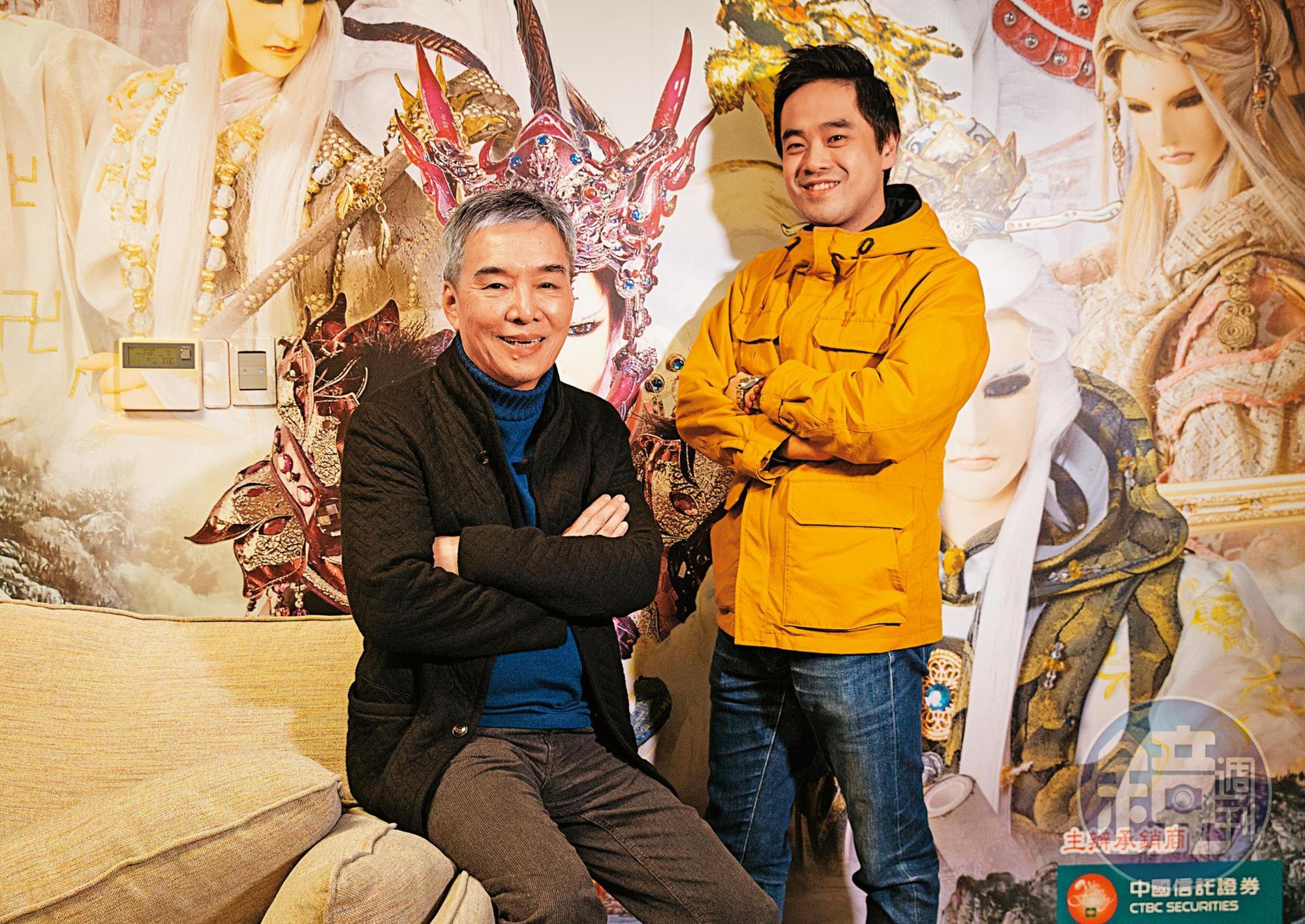 黃強華（左）延攬年輕人才，找來7年級生周悌（右）擔任偶動漫娛樂事業部的總經理。