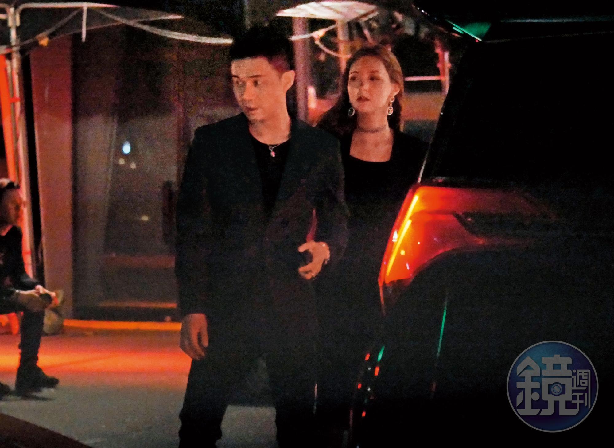 關心夜歸女子之一，許雅鈞不惜出動「愛心Uber」讓她搭乘。