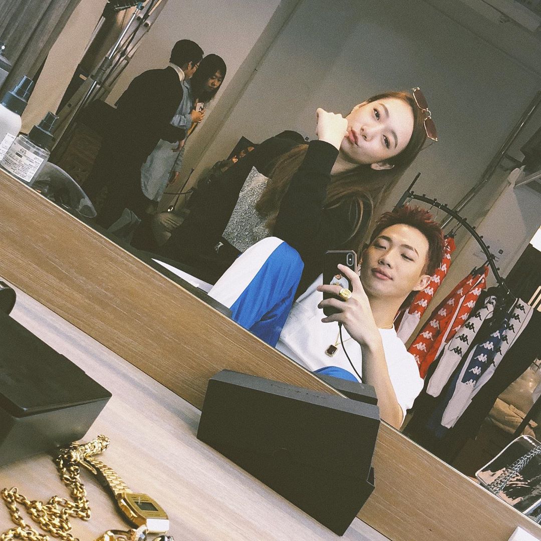 Julia吳卓源與ØZI私下交情也很好。(翻攝自Julia Wu IG)