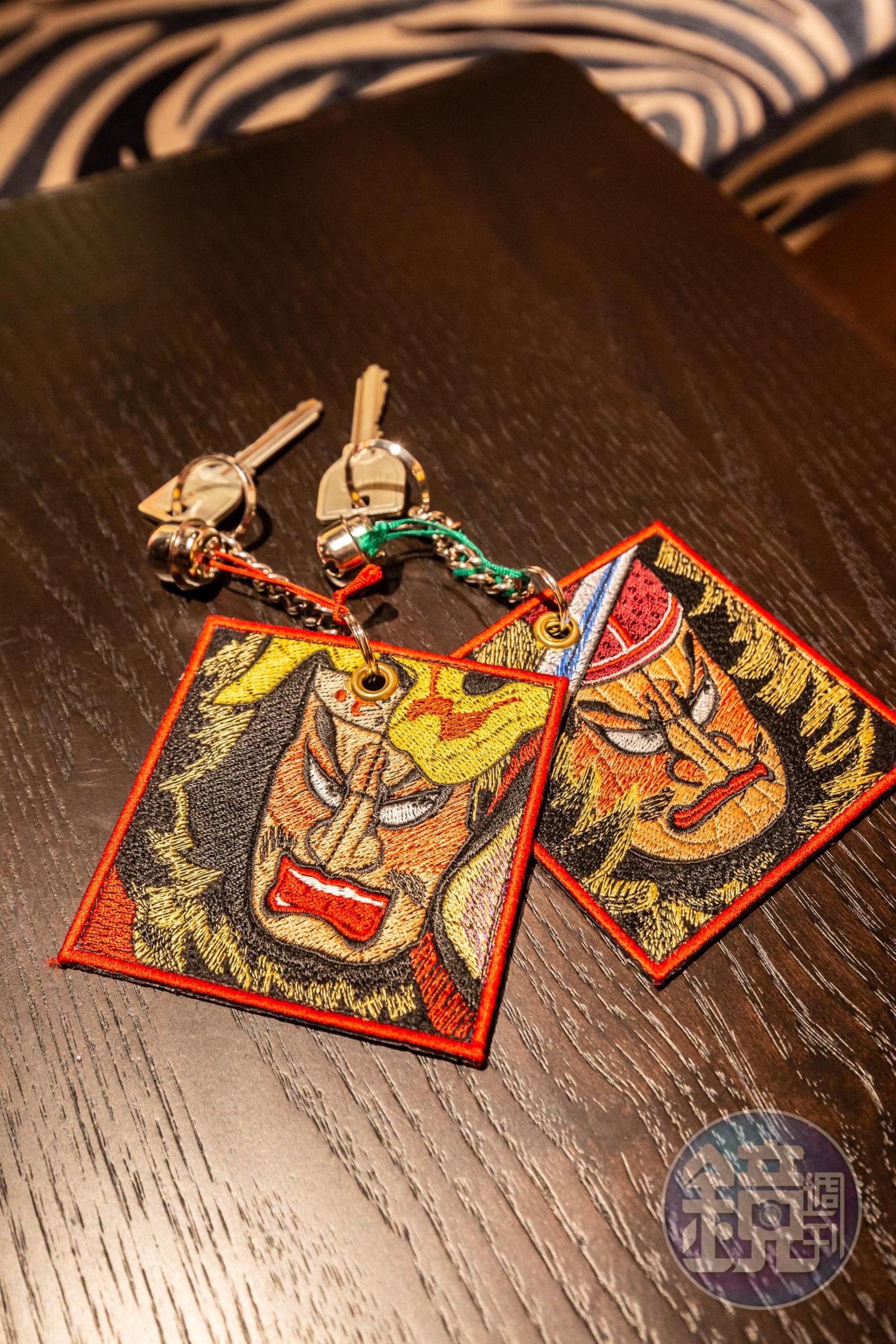 鑰匙圈也做成睡魔造型。