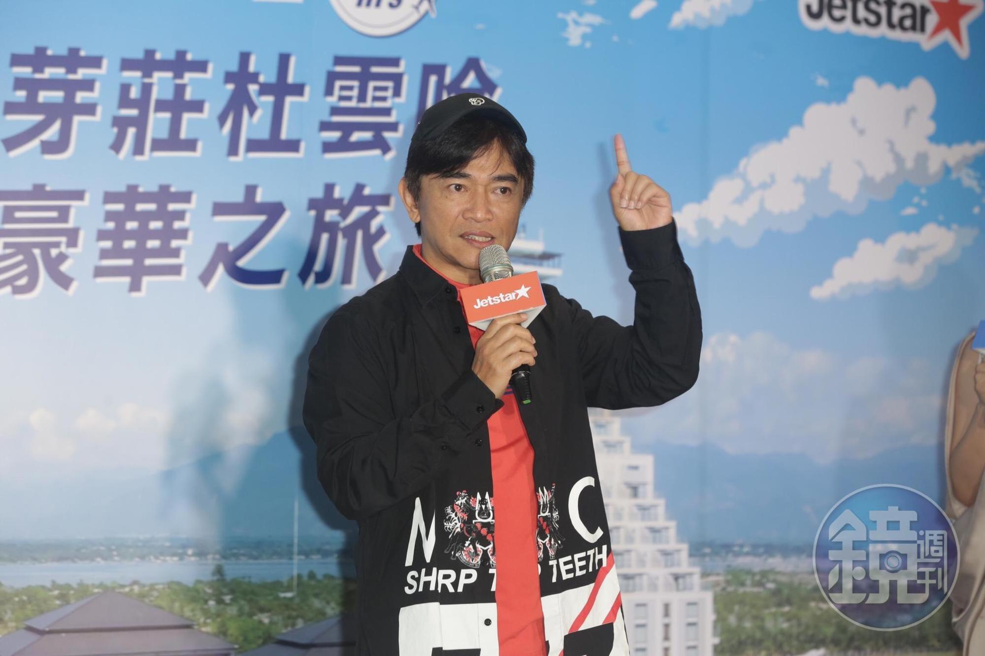 吳宗憲被館長戴紅帽自稱「動怒不動氣」。