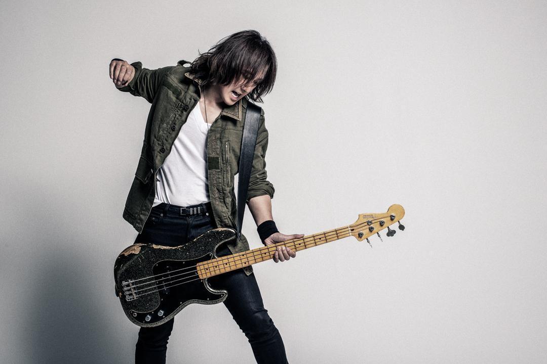 身為LUNA SEA當家貝斯手,J有著超過20年的Solo Artist經驗,他獨一無二的bass tone影響日本眾多貝斯手。(Fender提供)