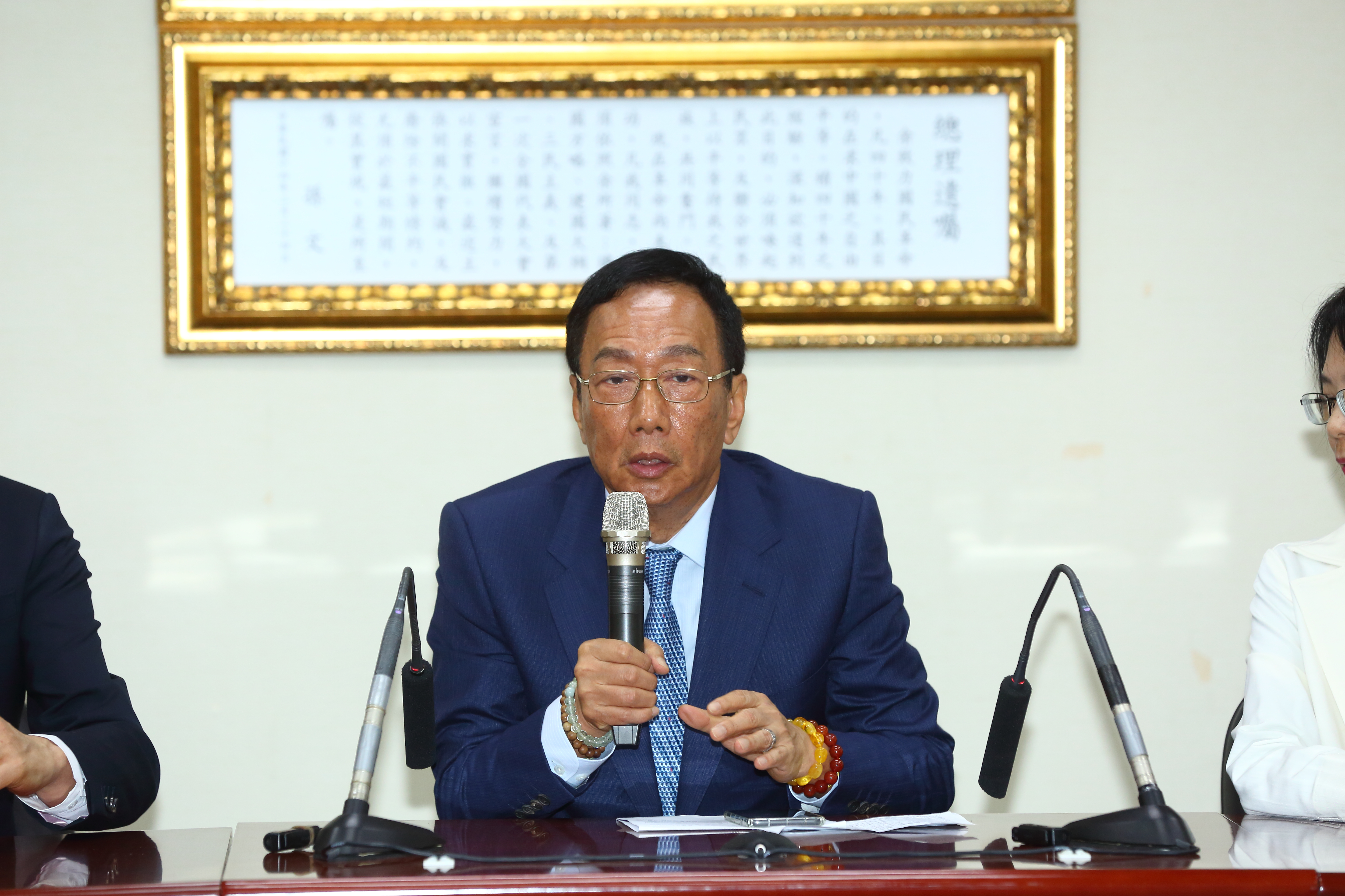 郭台銘今天自爆與賴正鎰的恩怨始末，並喊話「當總統後第一個查他稅」。（本刊資料照）