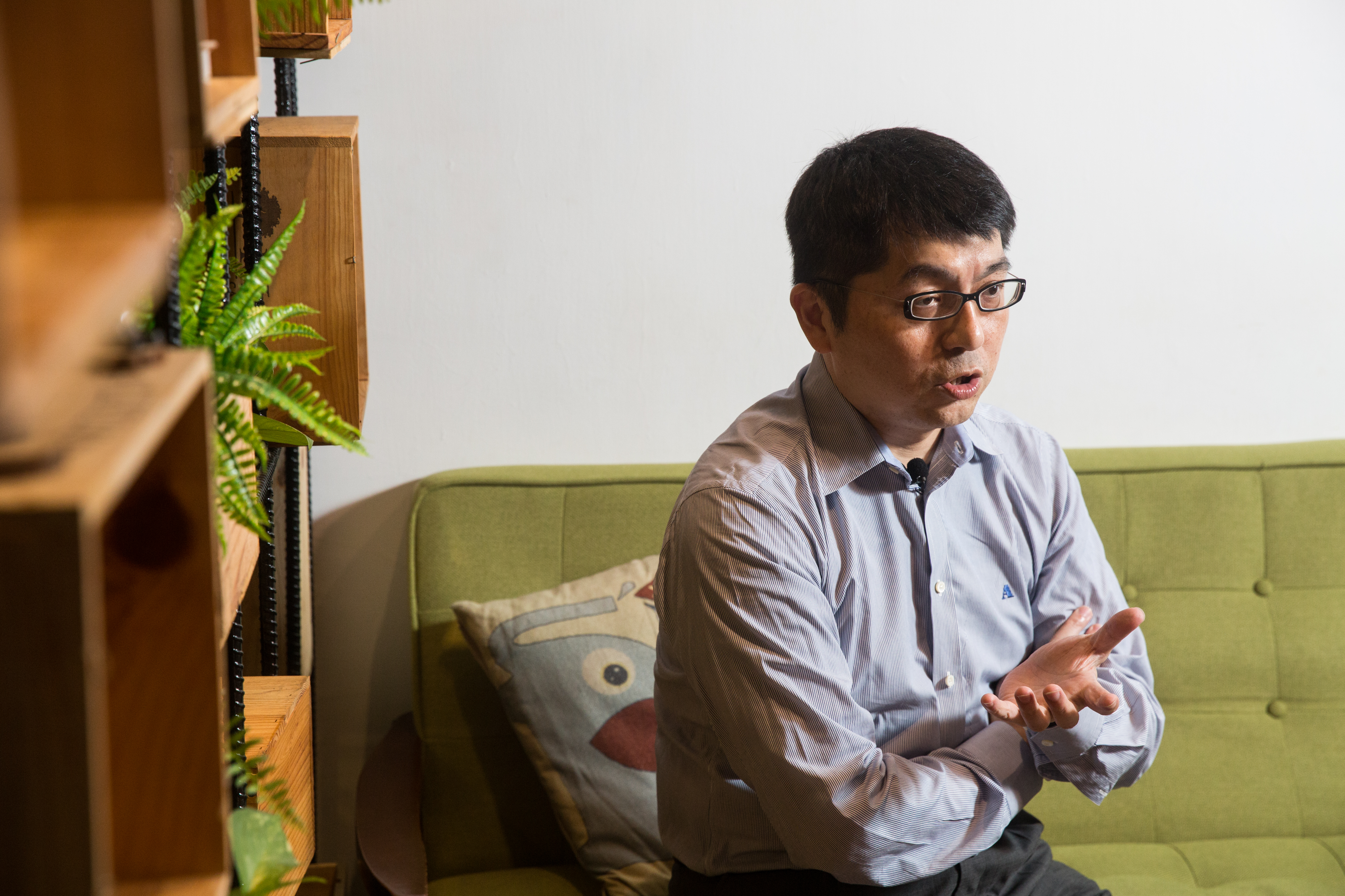 黃豐凱認為當盤勢趨於積極時，可直接觀察投信持股標的，找出可跟買的股票。