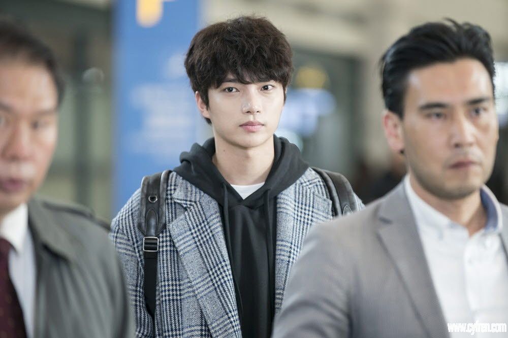 韓星吳承允因未勸阻友人酒後開車，被警方臨檢上了新聞。（網路圖片）