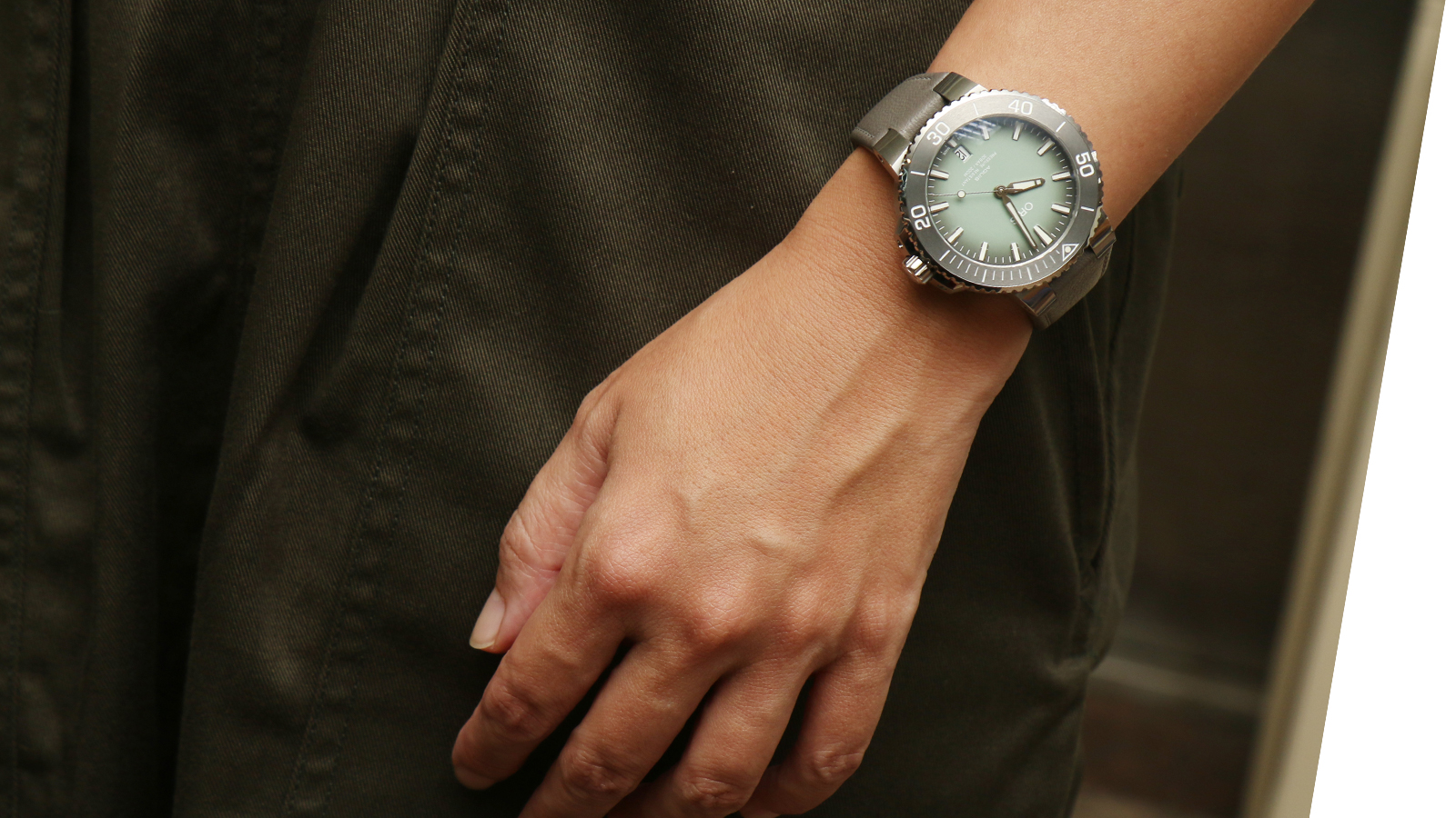 【試戴報吿】夏天的顏色，海洋的性能！ORIS Aquis薄荷綠潛水錶