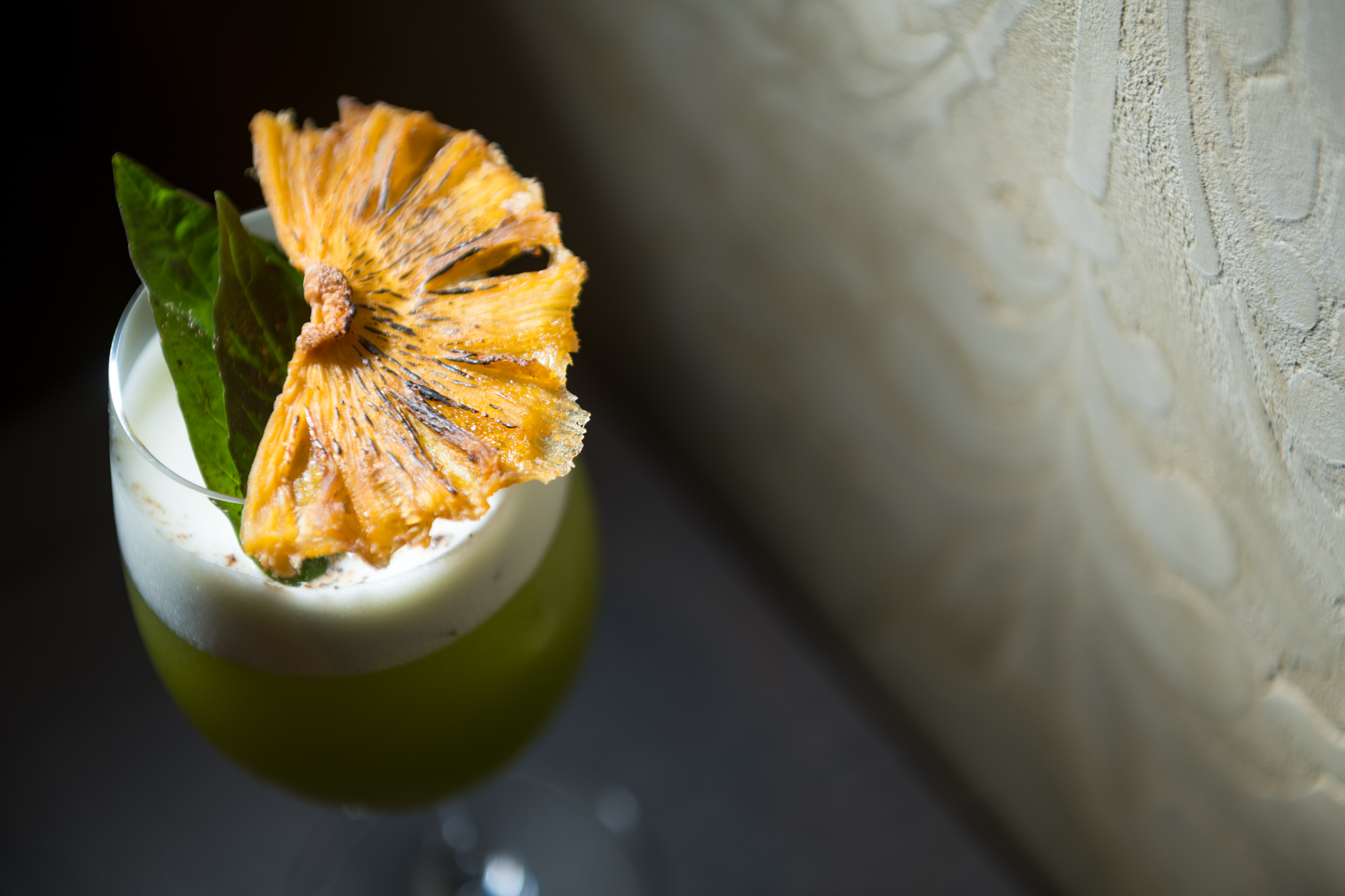 「有羅勒、黑胡椒香氣的「香料共和國」是一款鹹味調酒。