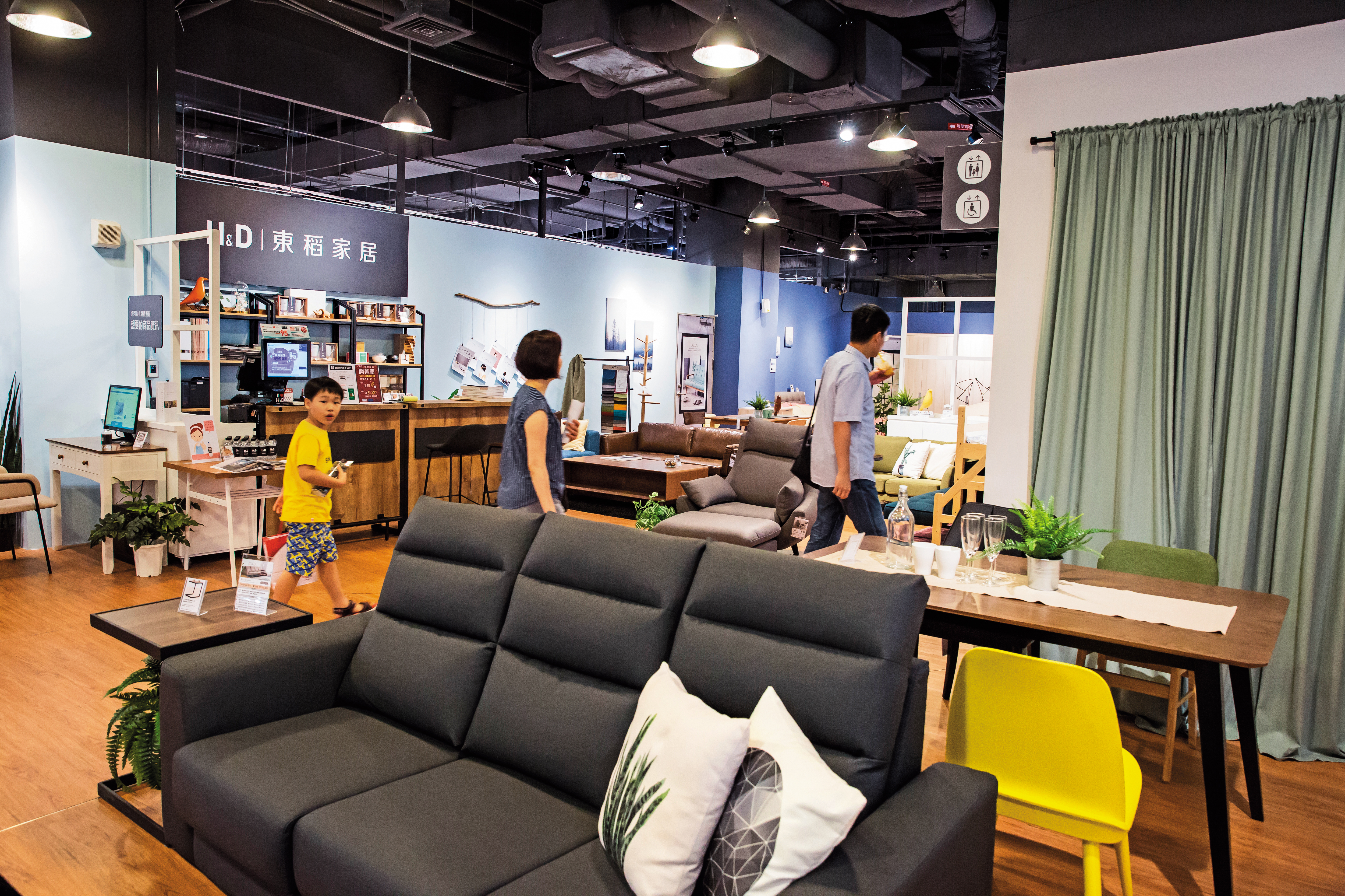 H&D東稻家居進軍環球A8購物中心開店，利用差異化通路，提升品牌消費力。
