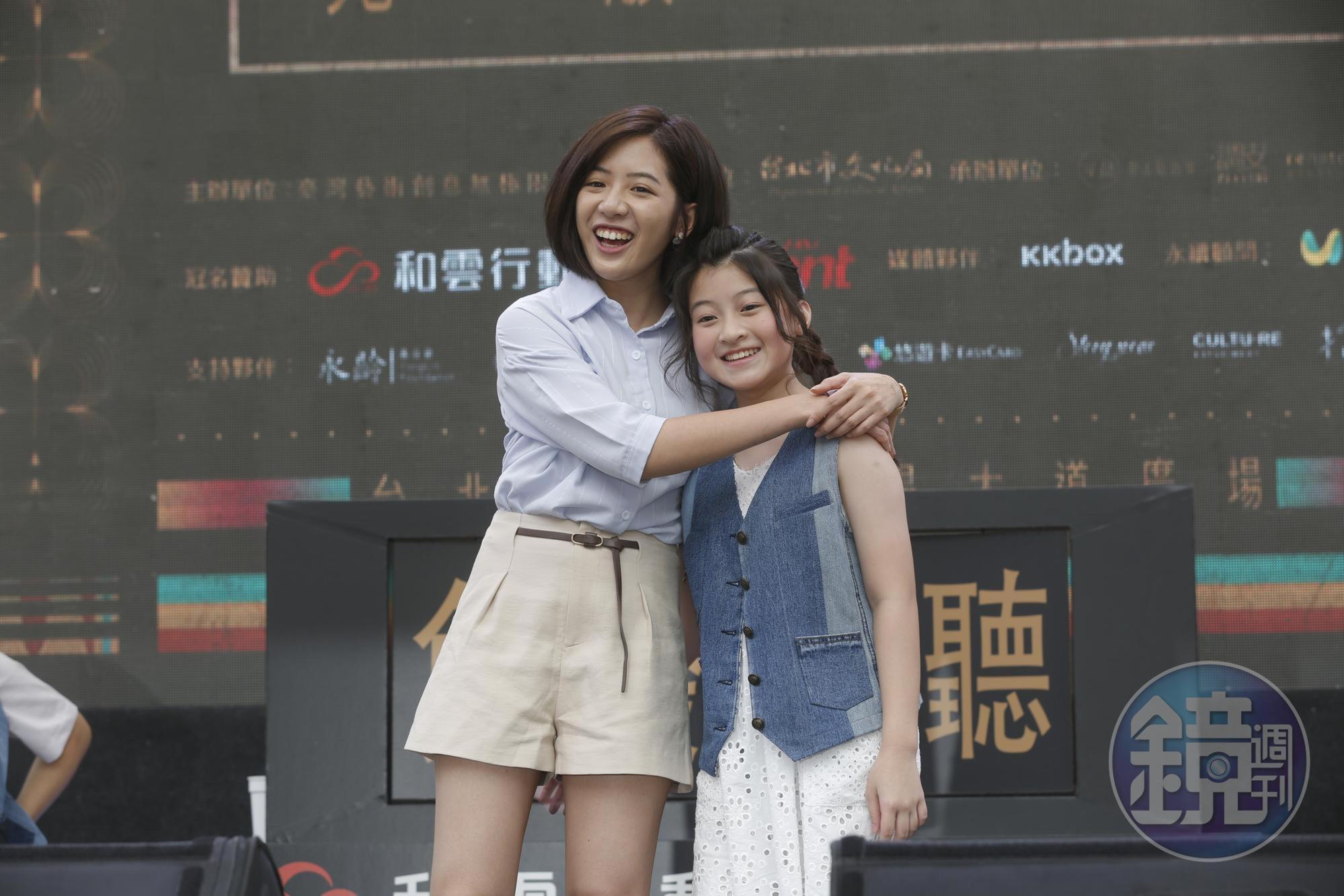 Gail演唱《曙光祭》宣傳曲，唱到一半「學姊」黃瀞瑩驚喜現身，兩人首度合體。