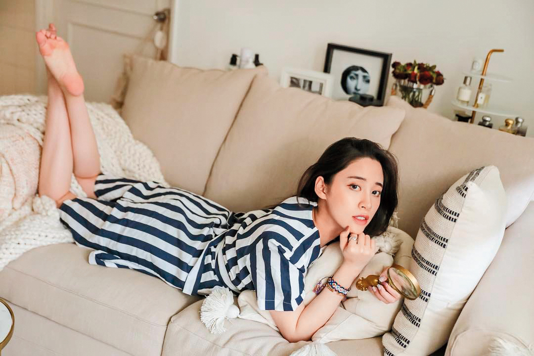 歐陽妮妮為了拍戲，去年底從台藝大休學，還和張書豪日久生情交往。（翻攝自歐陽妮妮臉書）