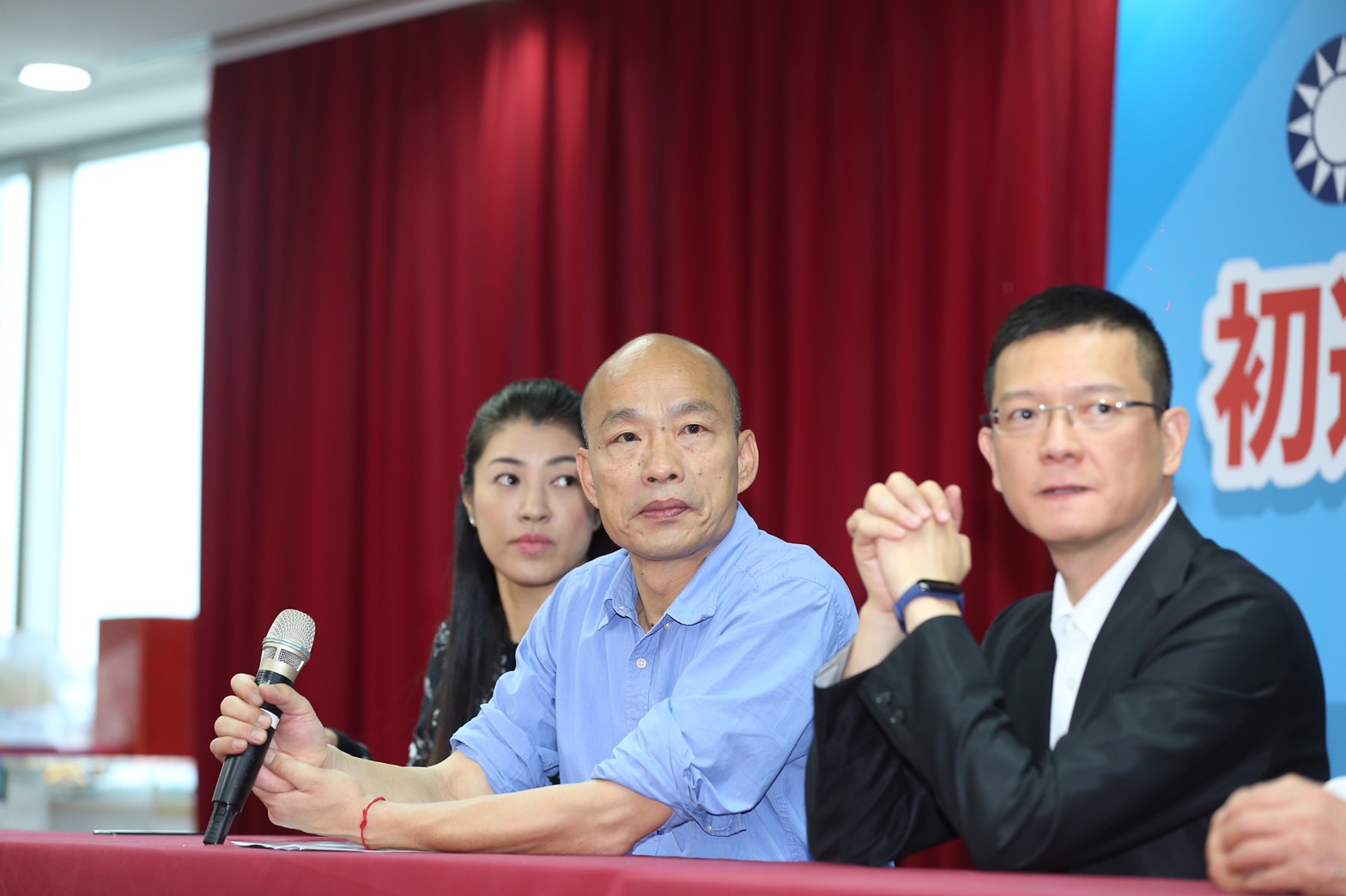 韓國瑜以民調44.8%擊敗郭台銘、朱立倫，對於初選結果沒有一絲一毫喜悅。