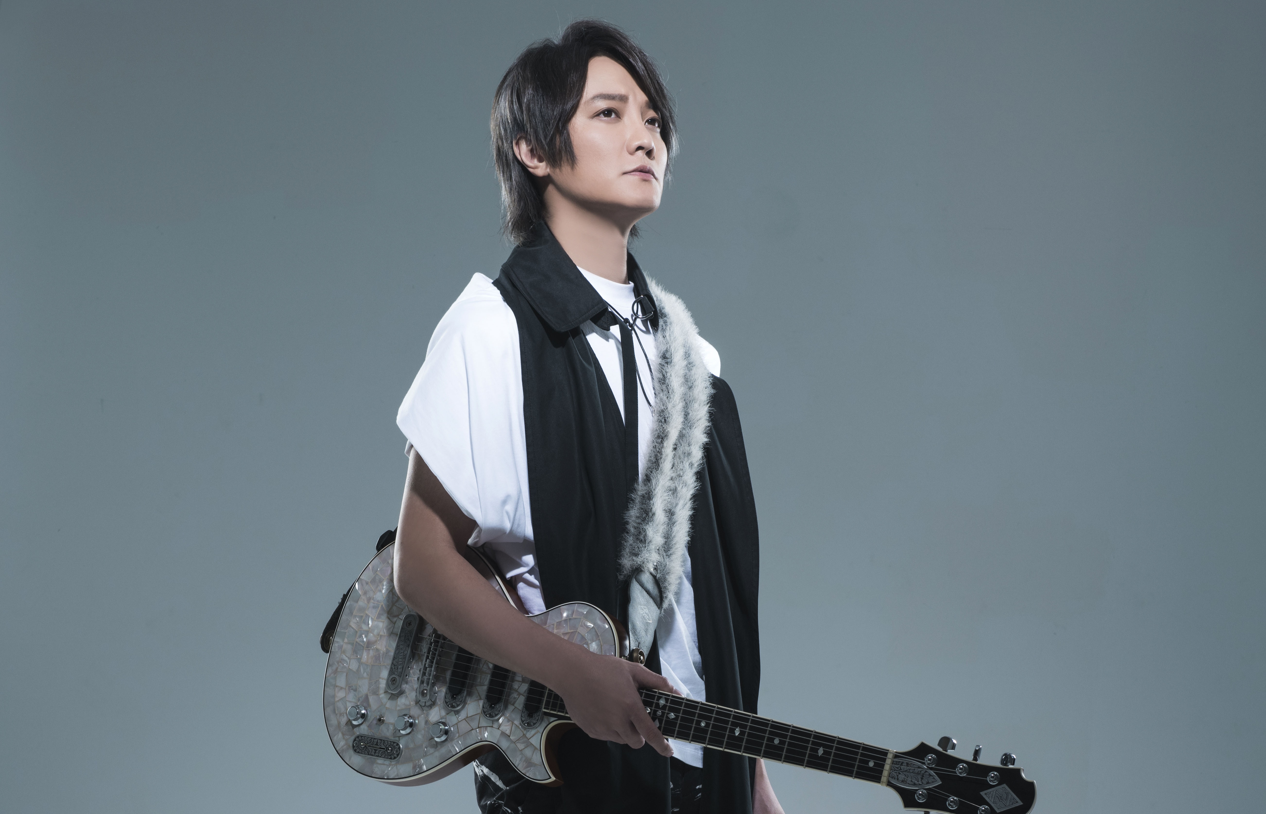 阿沁擔任全新音樂短視頻大賽APP《音你成名》音樂總監，傳承音樂能量給下一代。（UTS國際音樂專門學校提供）