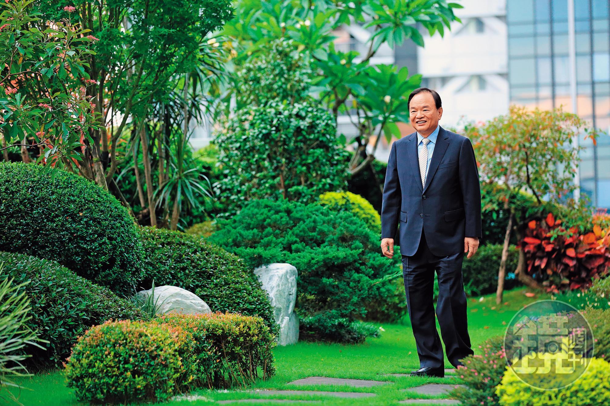 林敏雄從建設起家，後來陸續跨足金融及零售業。