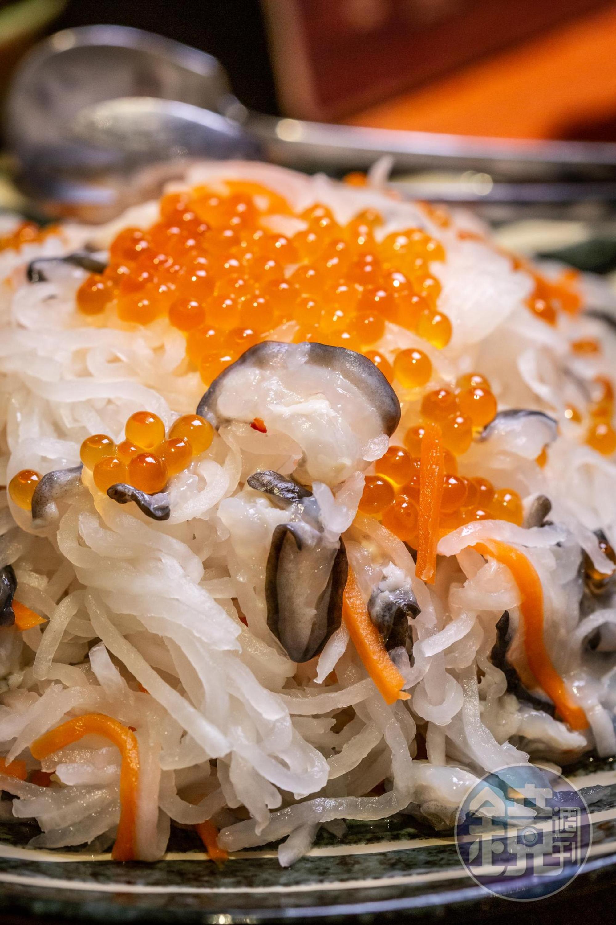 鮭魚鼻軟骨口感Q，風味較淡。