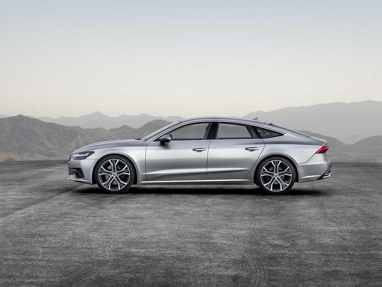 AUDI A7 Sportback 45 TFSI的預售價為349萬。