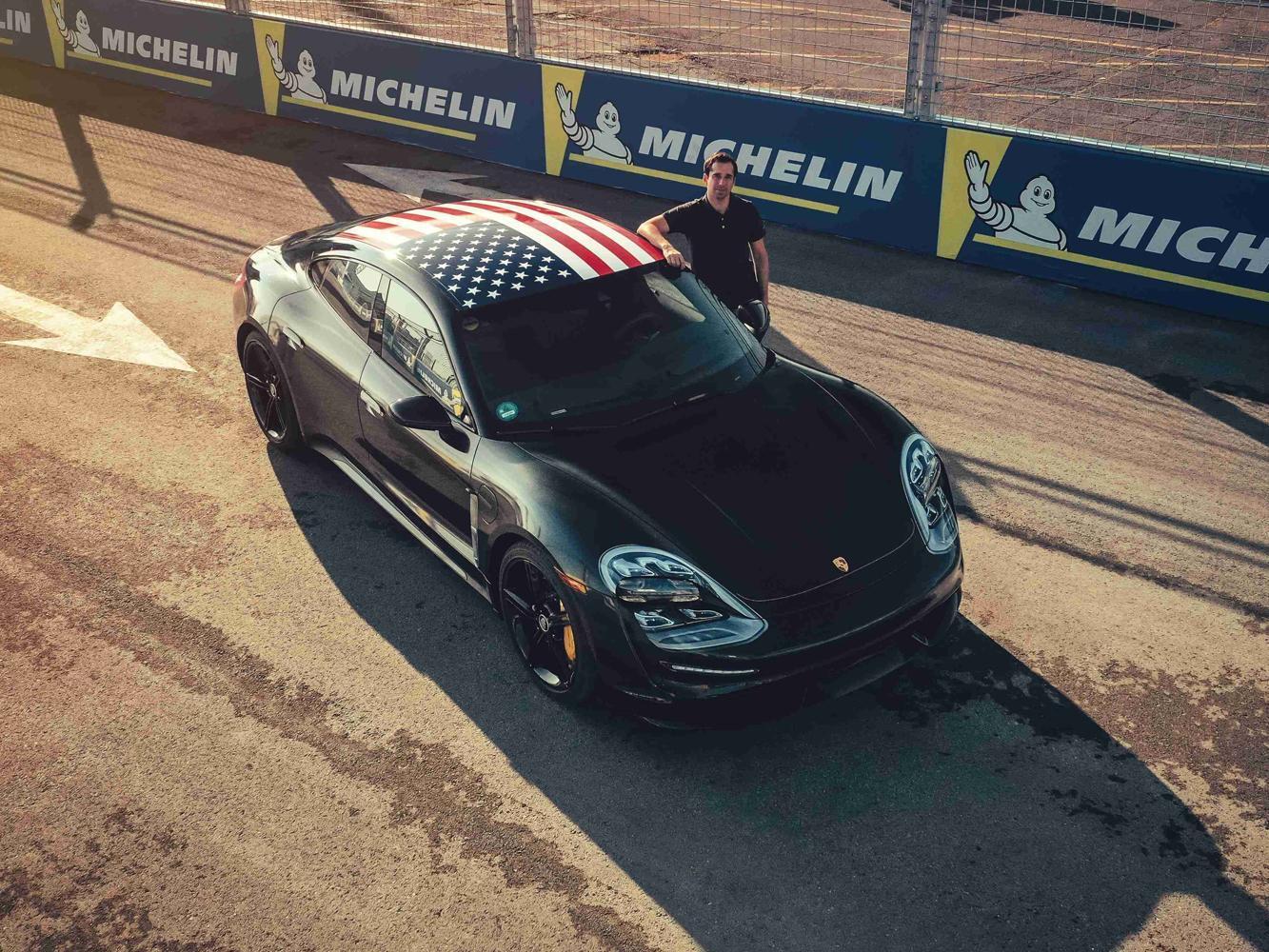 即將代表保時捷出征電動方程式錦標賽的 Neel Jani 為 Porsche Taycan 產品成熟度感到驚艷。