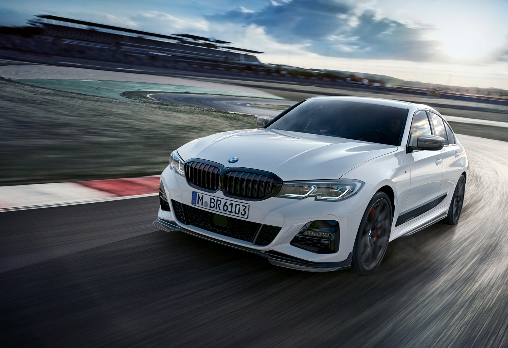 【帥氣升級】熱血基因！BMW 3系列M Performance套件勁裝上市