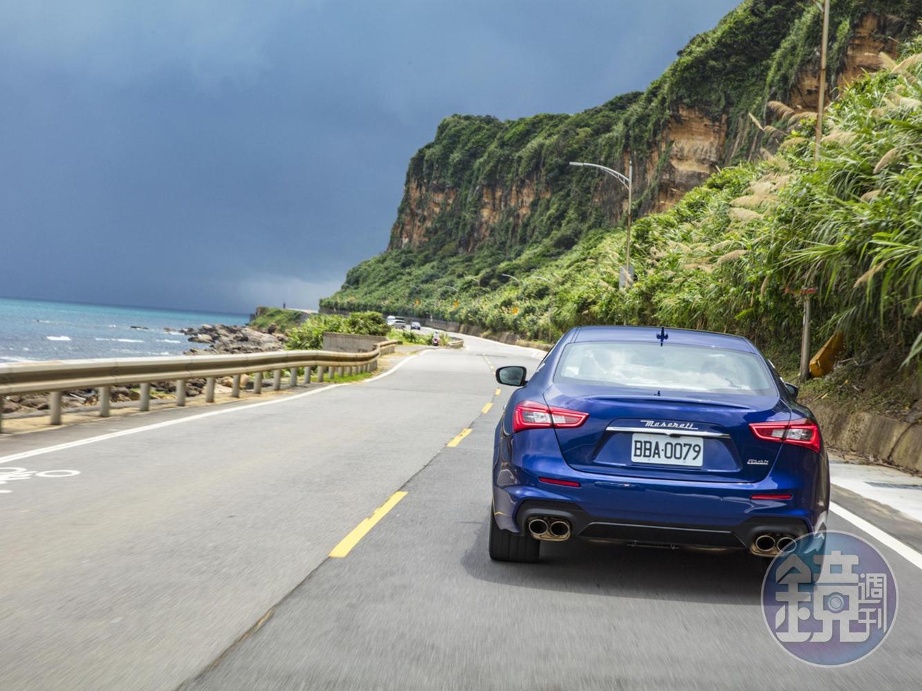 名為「MASERATI Active Sound」的主動式聲浪經過廠內的師傅精心調校,在轉速拉到4,000rpm以上時會開始激昂的爆出,宛如義大利男高音--盧奇亞諾‧帕華洛帝開唱般的悅耳。