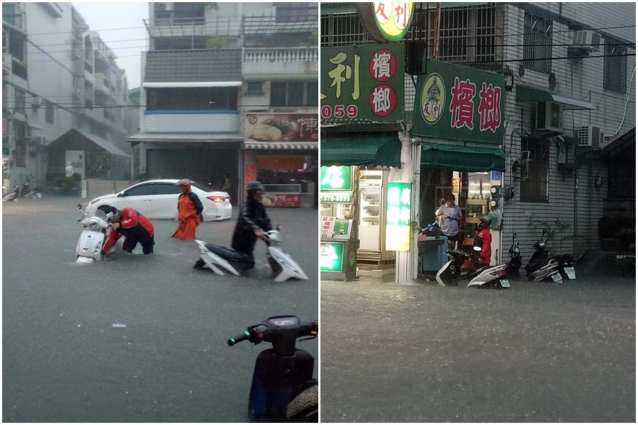 左營區多處積水淹至膝蓋，騎士只能下來牽車。（讀者提供）