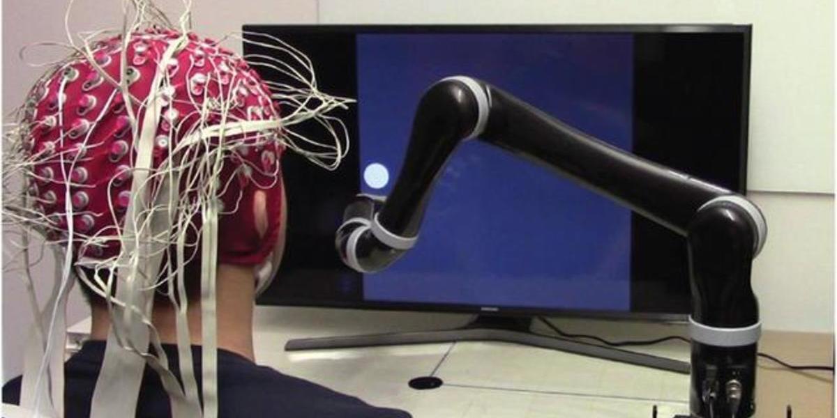 無創腦機介面。（Science Robotics）