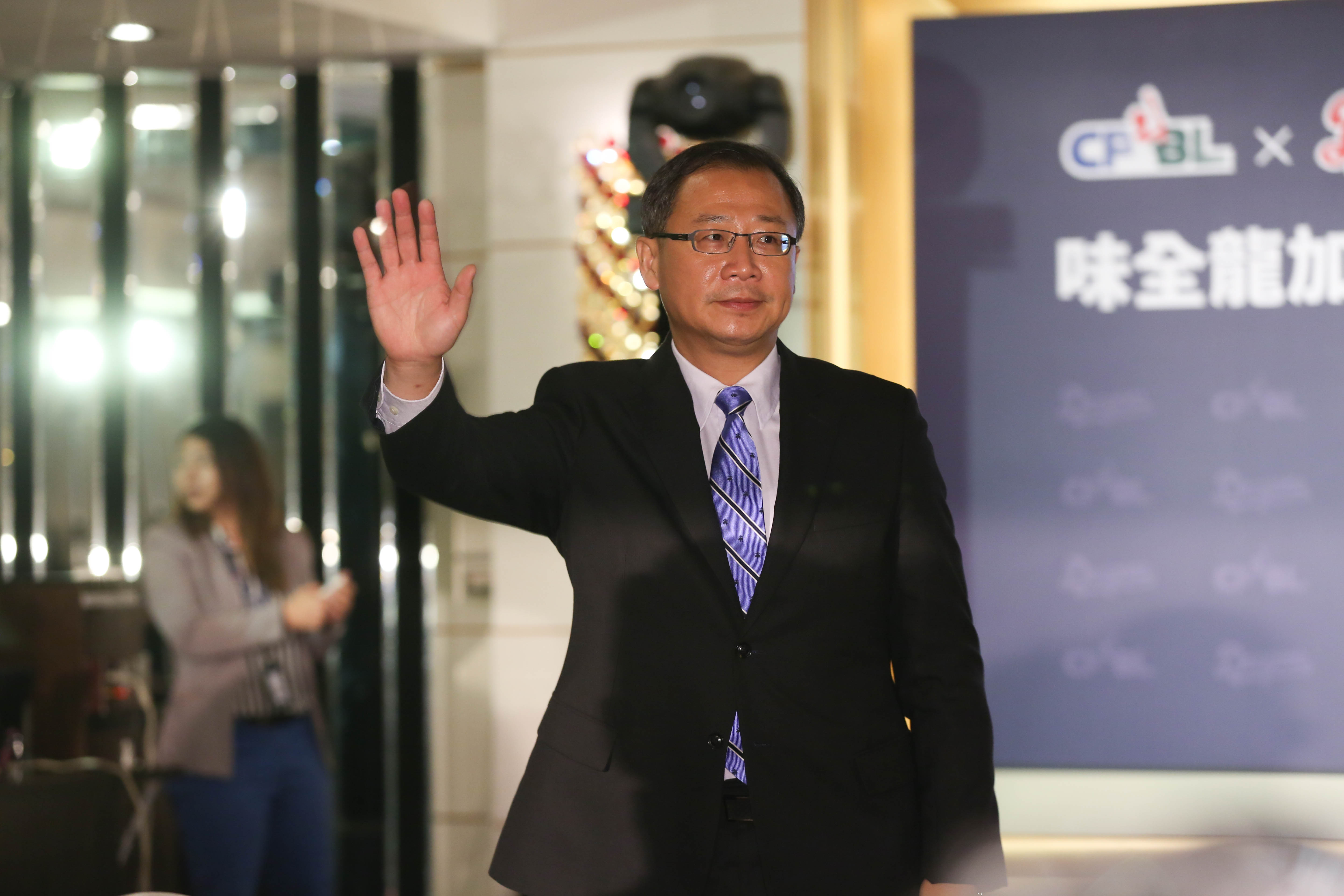 國民黨立委吳志揚再槓中央。