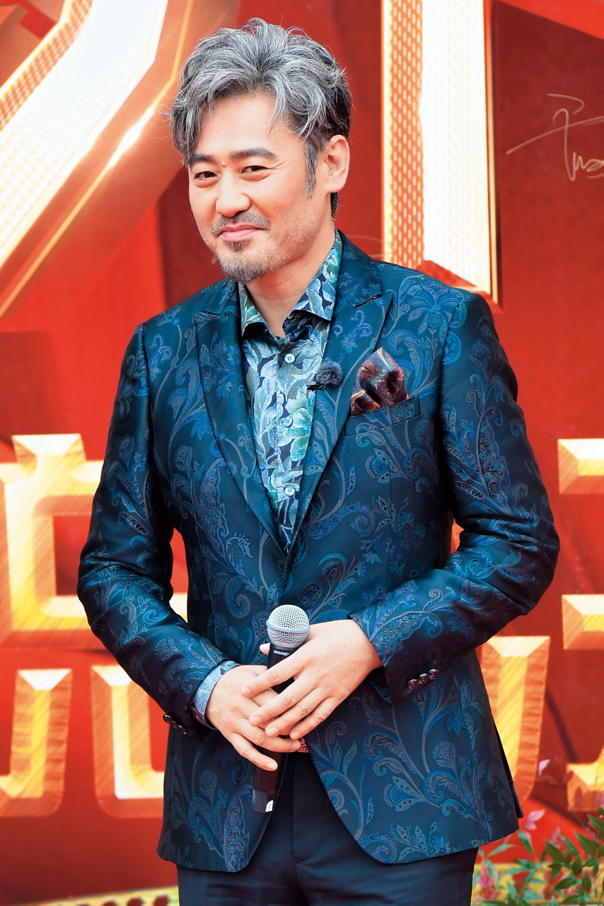 吳秀波去年鬧出小三、小四出面指控他始亂終棄的醜聞,導致他經營多年的深情大叔形象一夕全毀。(東方IC)