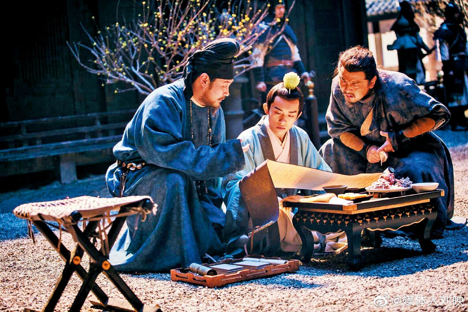 雷佳音(右起)和易烊千璽、趙魏合作的《長安十二時辰》,是今年中國大陸評分最高的古裝網劇。